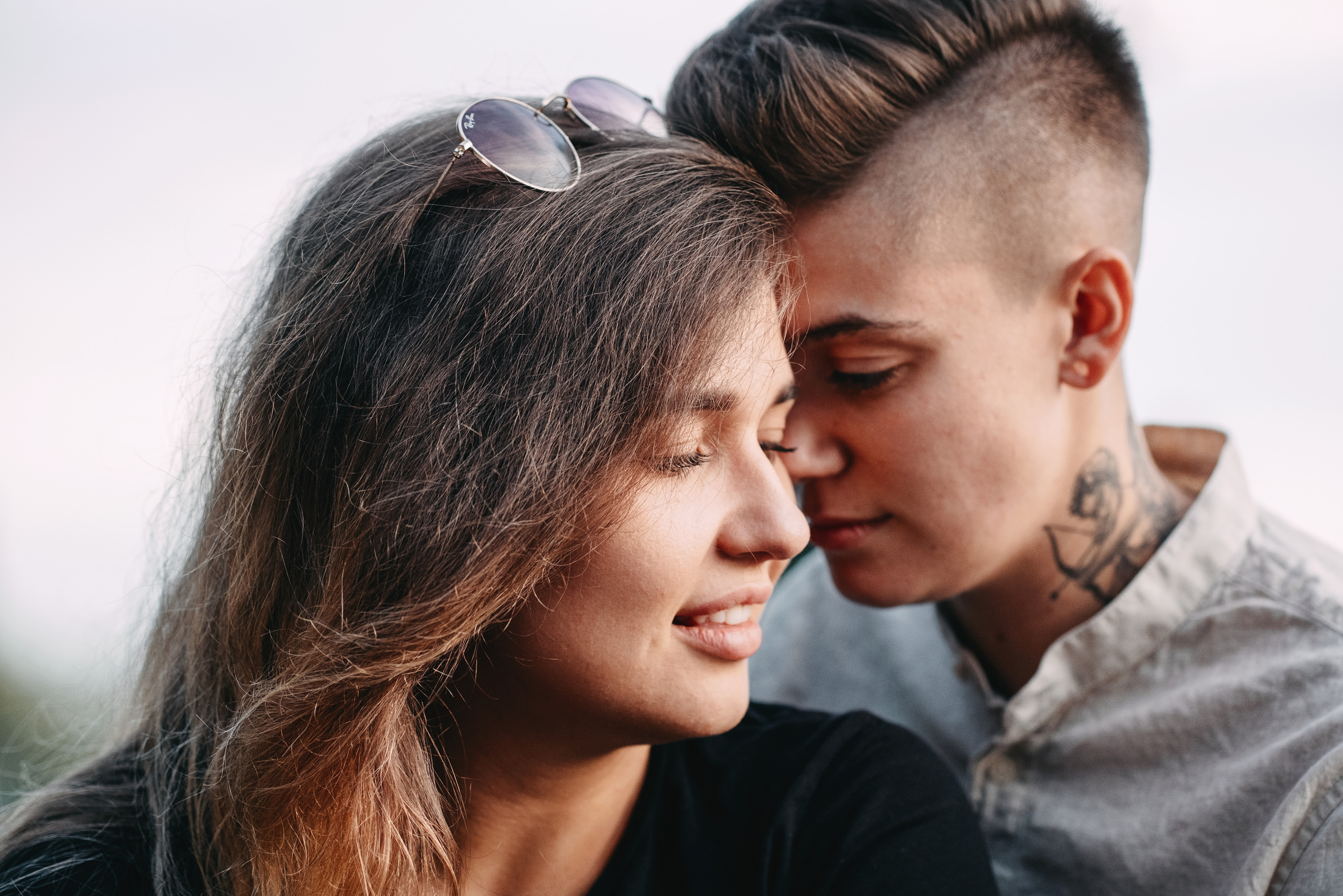 Прогулка по городу. Фотограф Хабаровск| Яна Золотова LifeStyle портрет, в ожидании, пары,