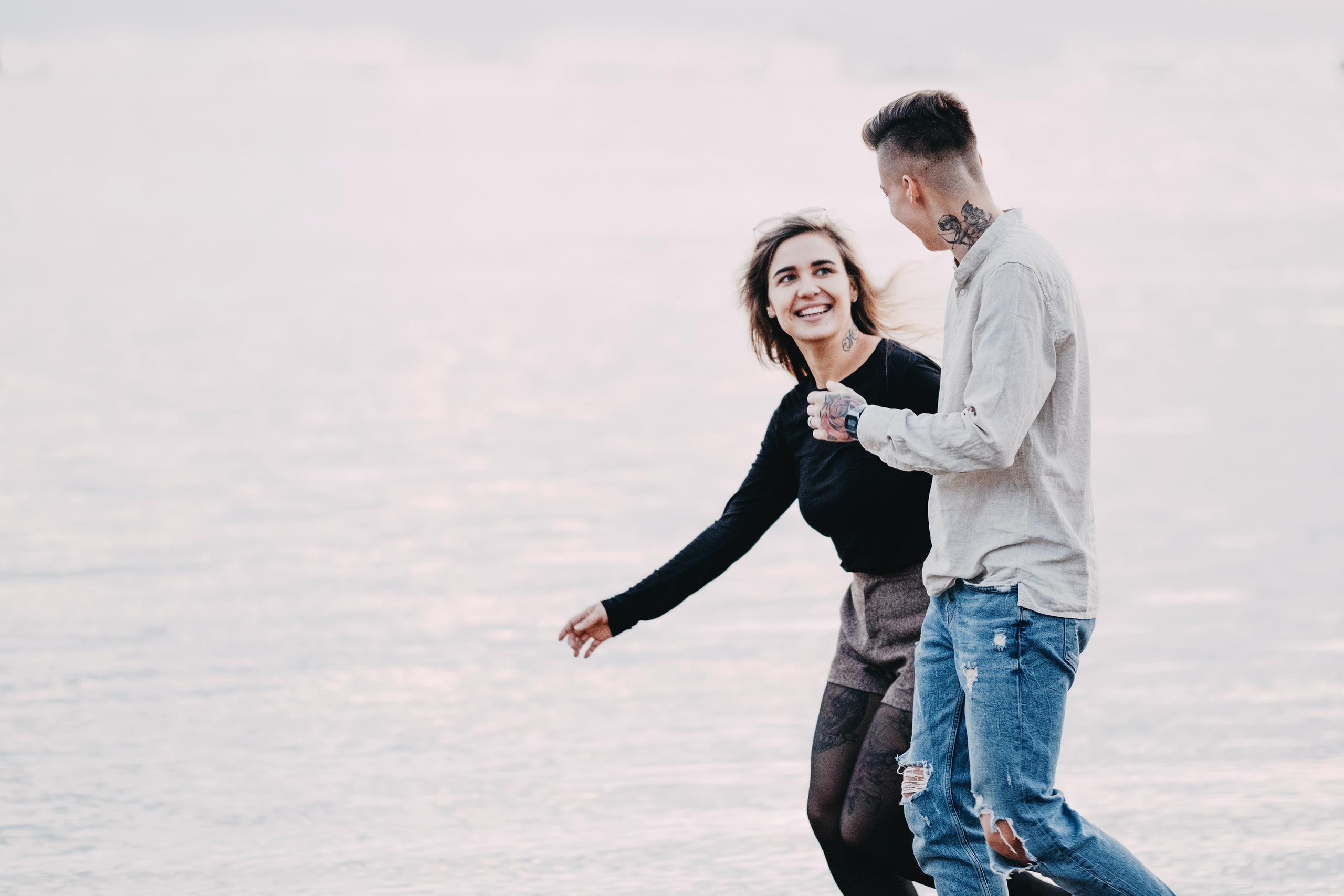 Прогулка по городу. Фотограф Хабаровск| Яна Золотова LifeStyle портрет, в ожидании, пары,