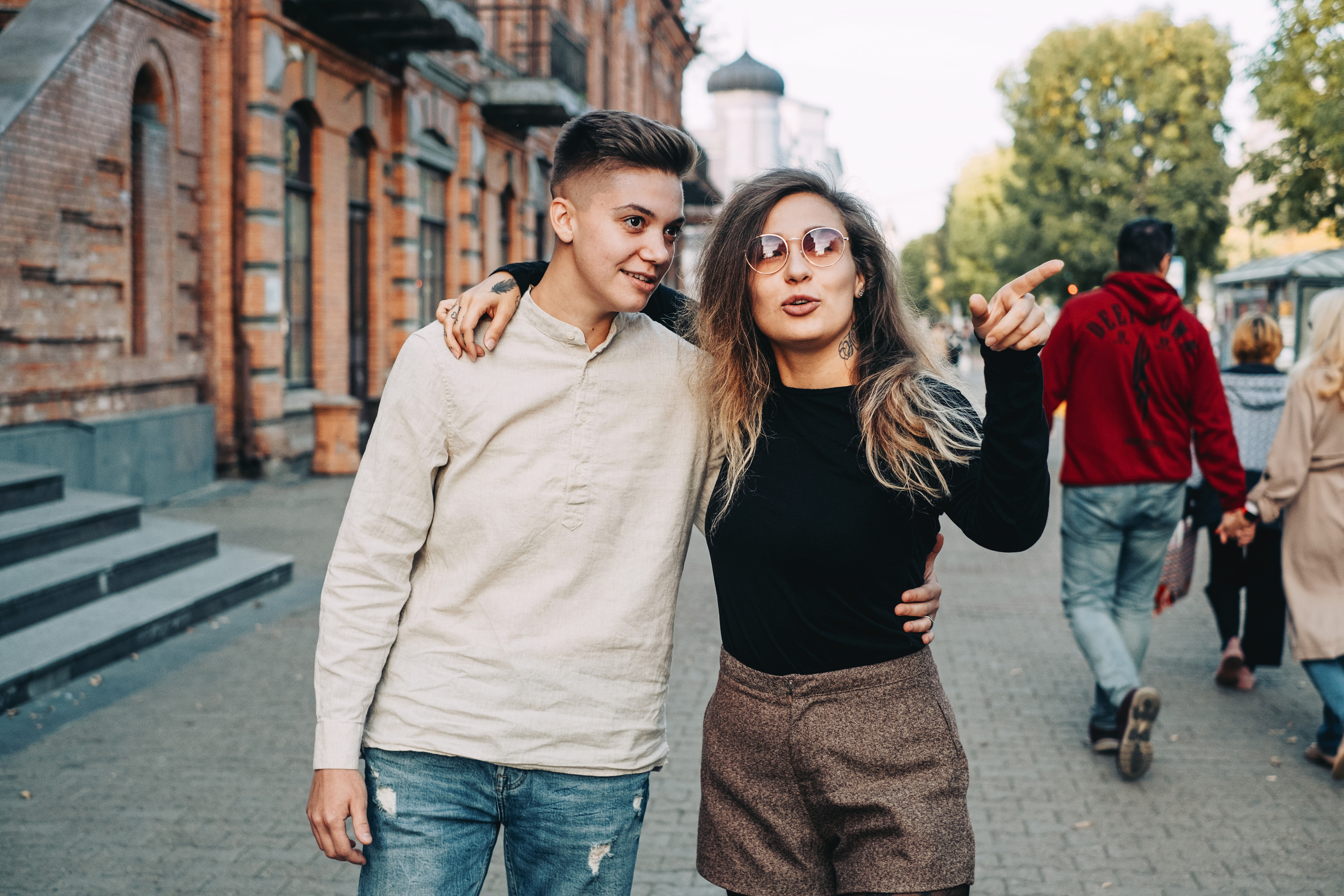 Прогулка по городу. Фотограф Хабаровск| Яна Золотова LifeStyle портрет, в ожидании, пары,