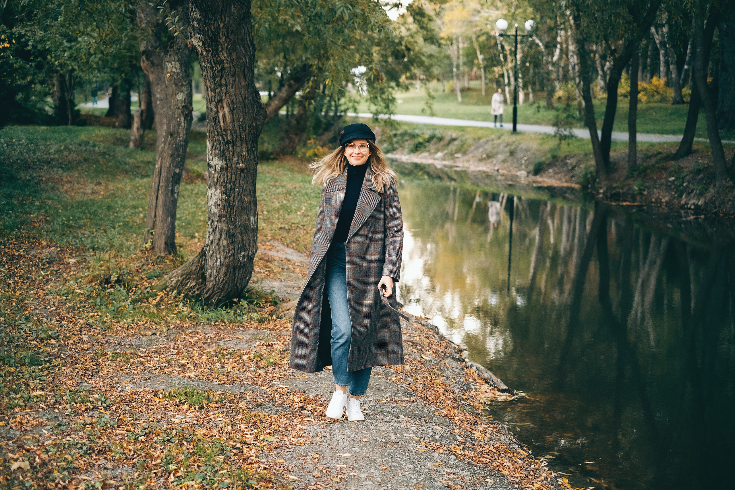 Влерия. Парк. Южно-Сахалинск. Фотограф Хабаровск| Яна Золотова LifeStyle портрет, в ожидании, пары,