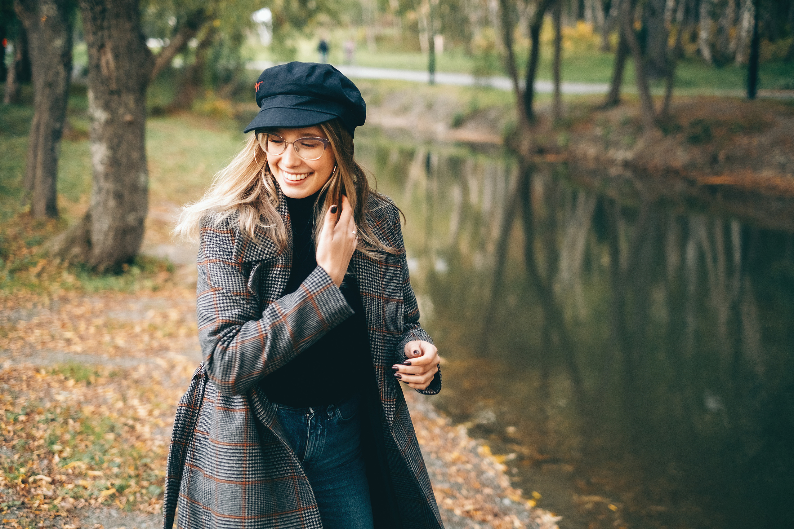 Влерия. Парк. Южно-Сахалинск. Фотограф Хабаровск| Яна Золотова LifeStyle портрет, в ожидании, пары,