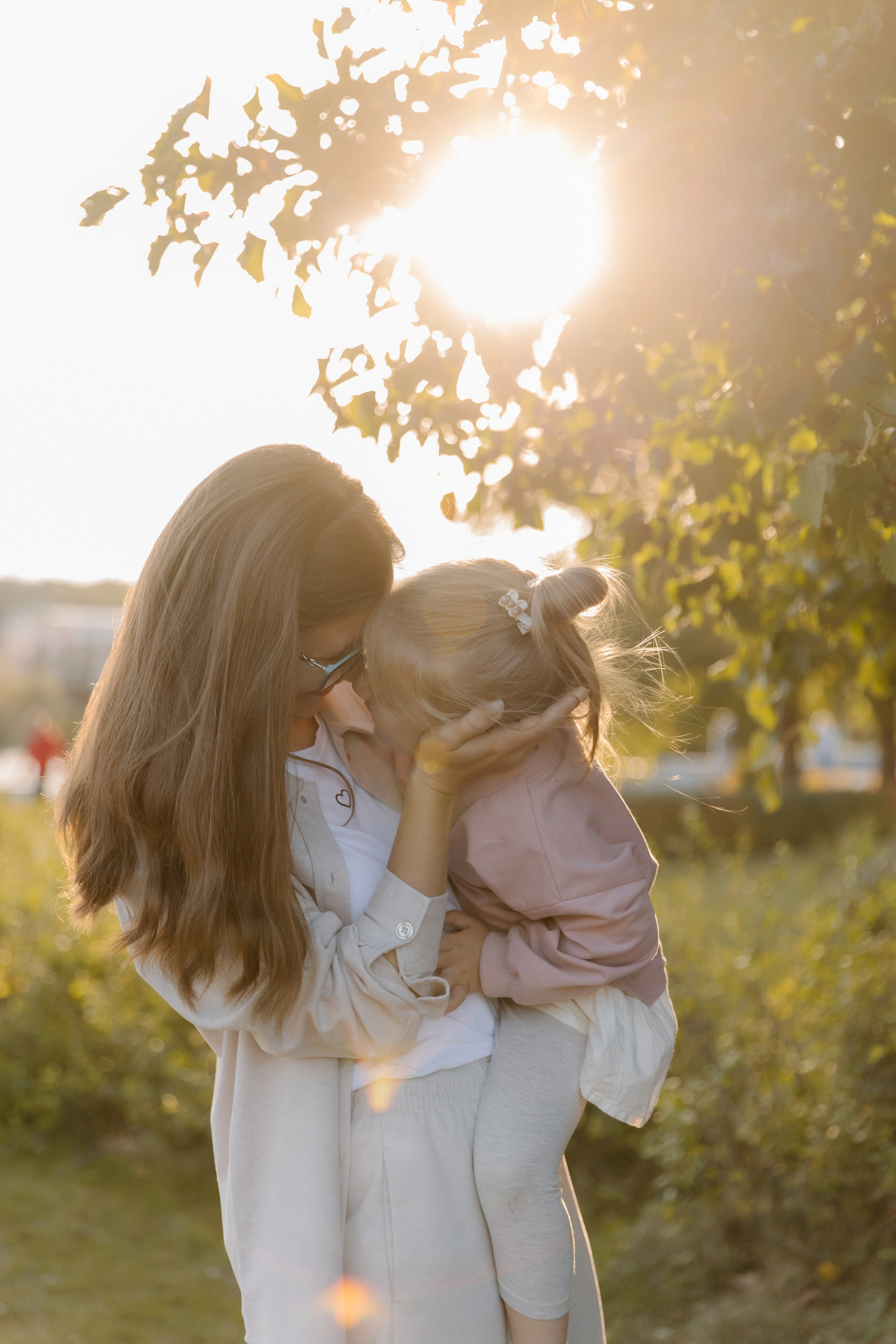 Прогулка Василисы с родителями, дядей и тетей. Семейный и свадебный фотограф в Москве и Зеленограде Пилипенко Юлия