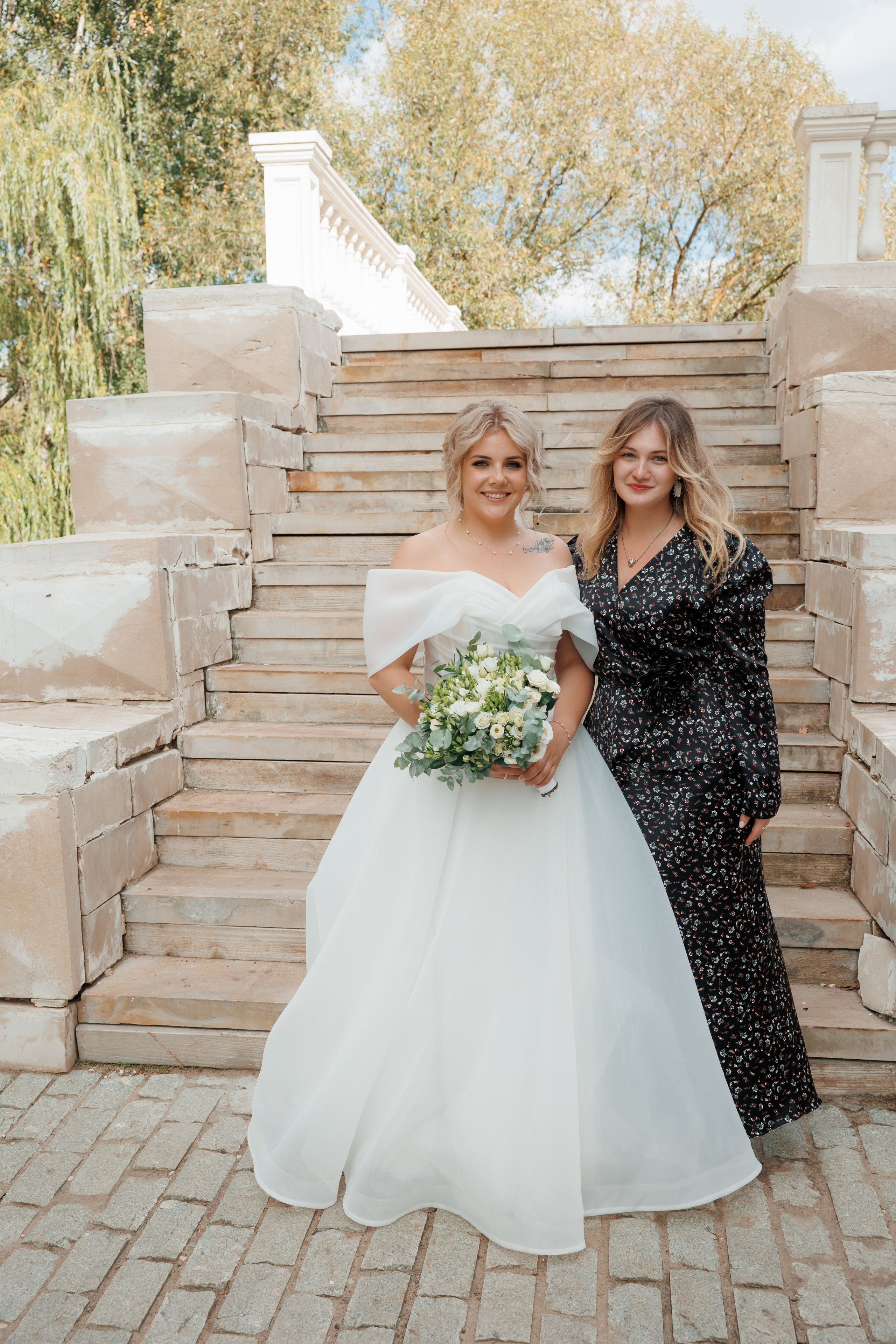 Регистрация и прогулка в Остафьево. Свадебный и репортажный фотограф (Москва, Королев и другие)