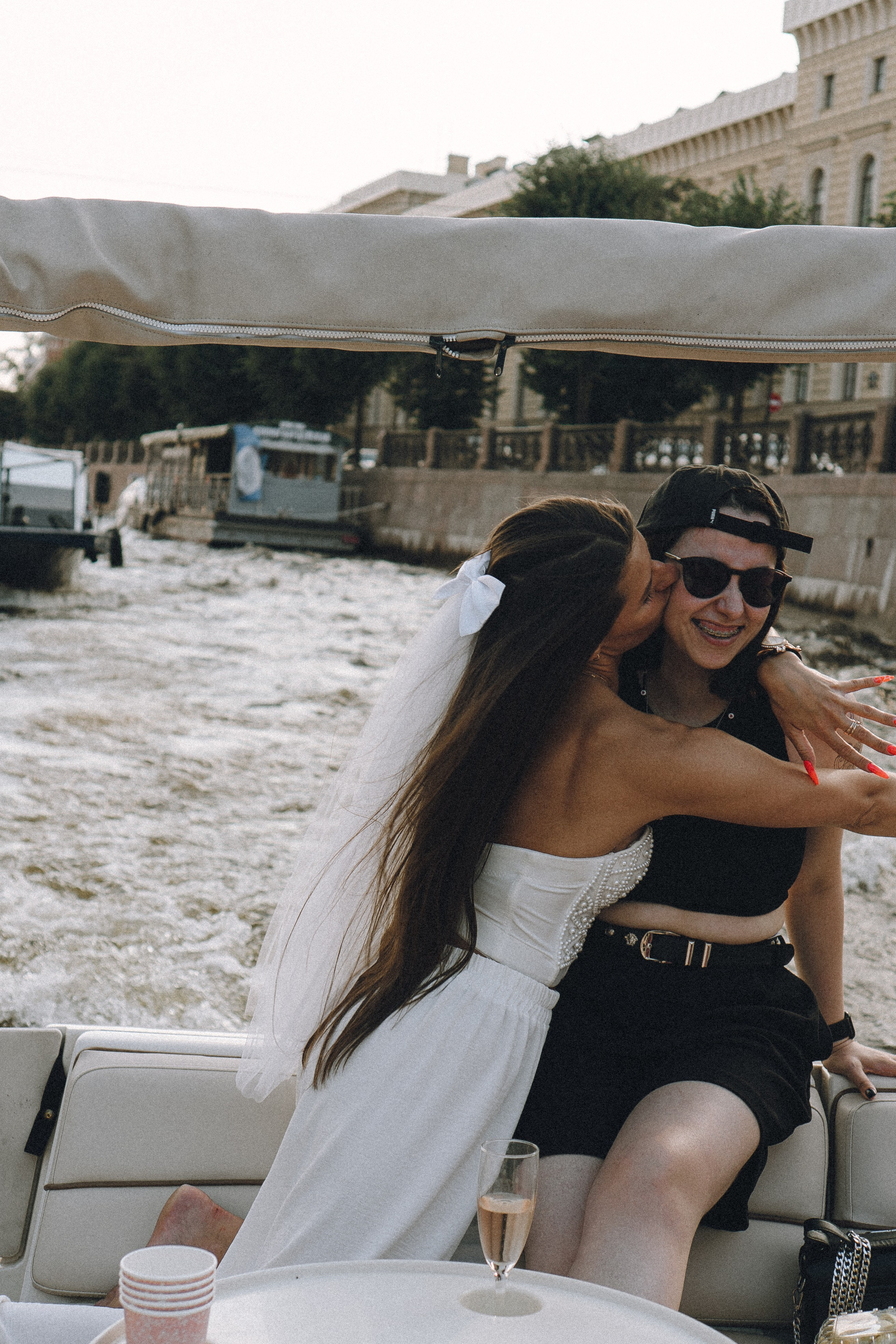 ДЕВИЧНИК НА КАТЕРЕ. Профессиональный фотограф, Санкт-Петербург — Виктория Богомолова