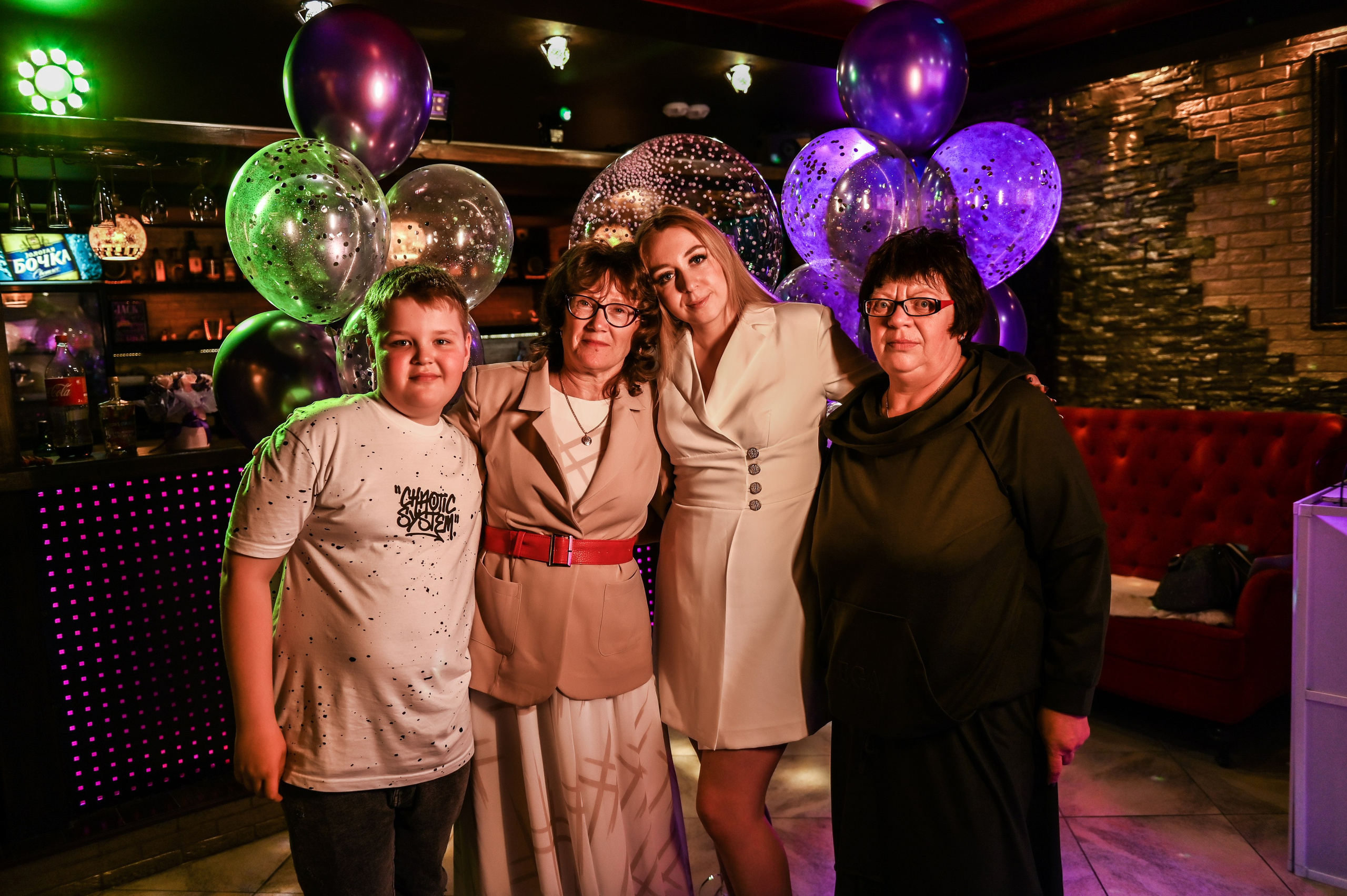 День рождения. Свадебный, семейный, детский, контент фотограф в Омске Максим Ильин