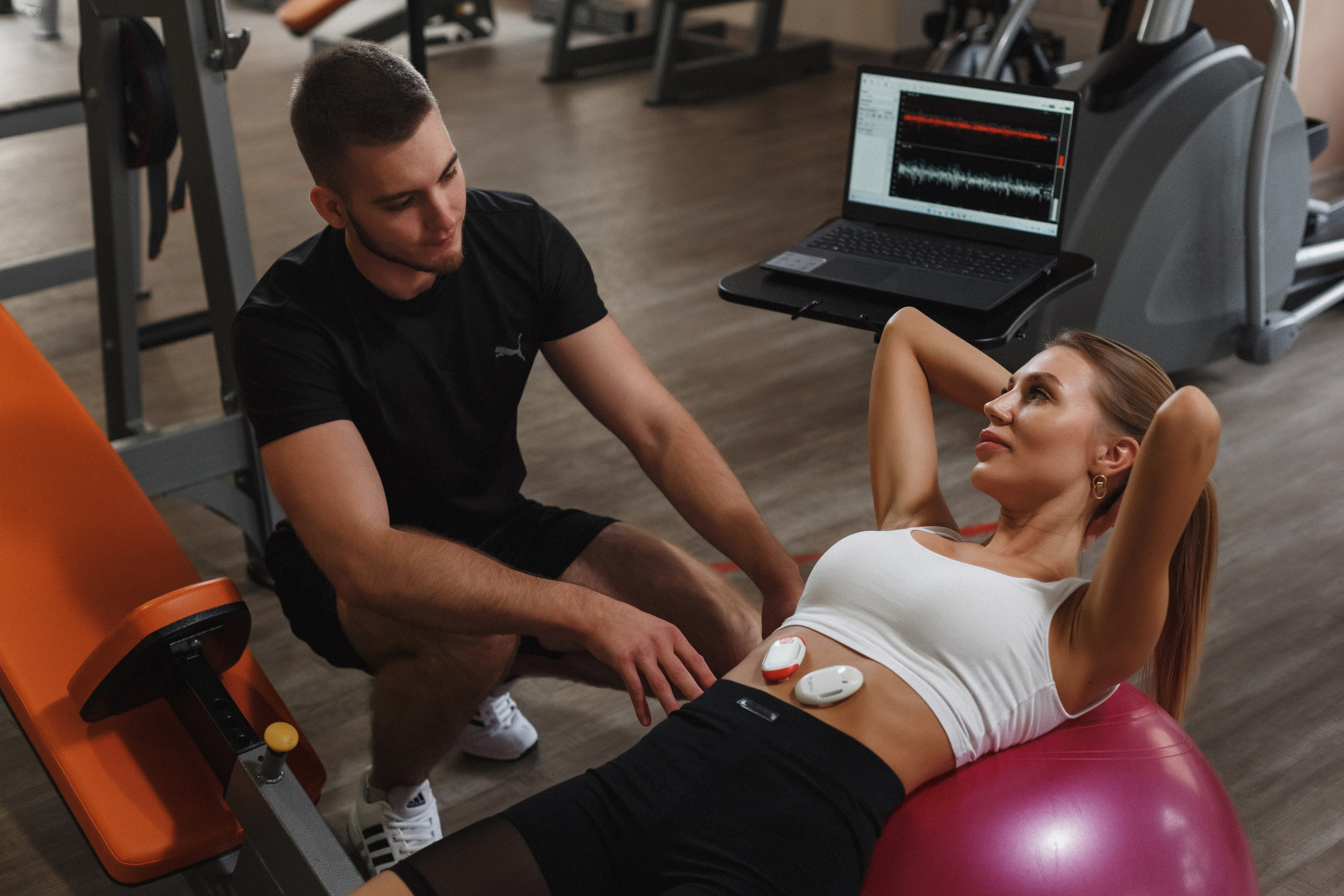 Съёмка Нейротеха в ART FITNESS Таганрог — Погружение в мир тренировок. Свадебный и семейный фотограф в Таганроге Бакарюк Антон