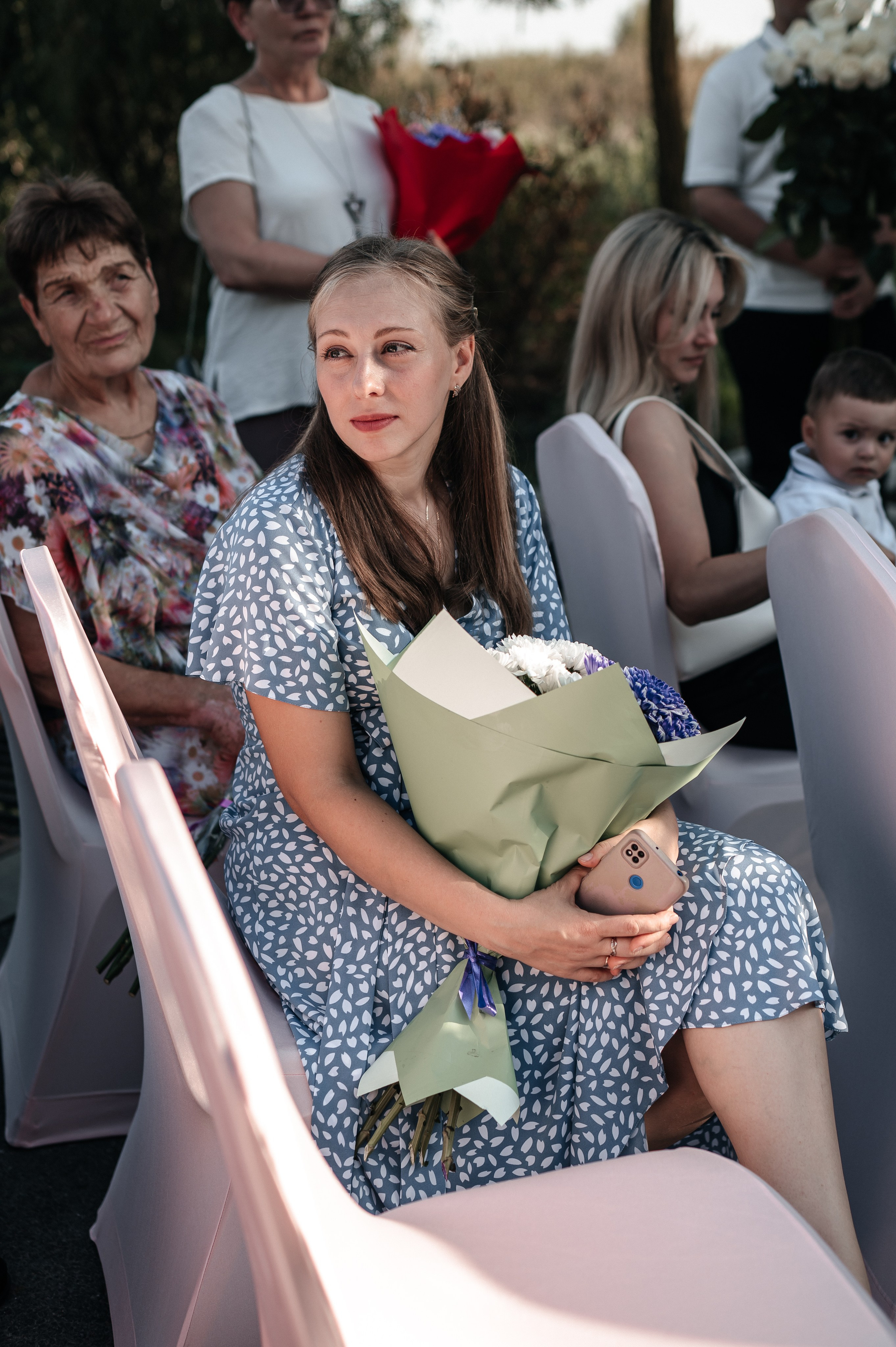 Даниил и Валерия. Черная утка. Полный день. Фотограф Екатерина Бочарникова