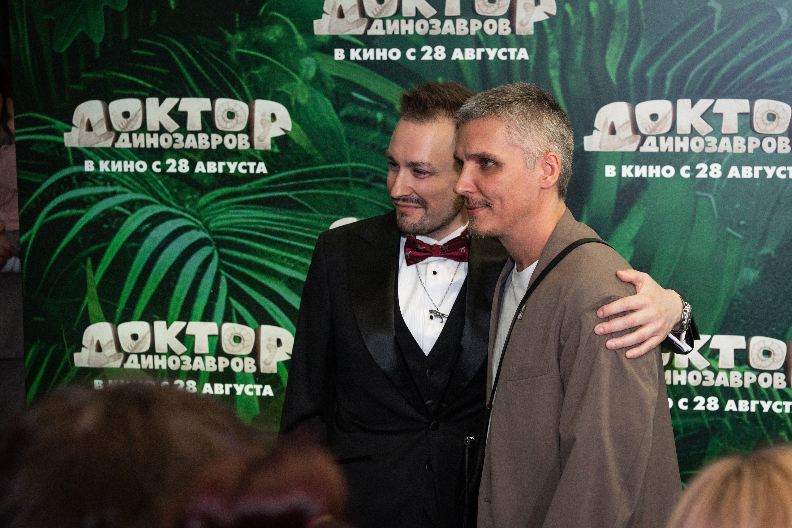 Премьера: Доктор Динозавров. Илья Варин — Фотограф Москва, Тверь