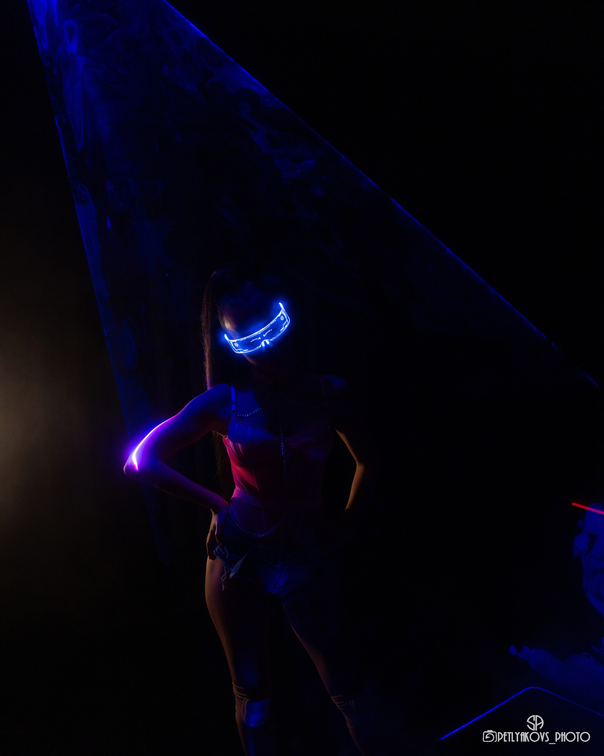 Студийная съёмка с лазером. Фотограф, видеограф Пятигорск, Ставрополь, Ессентуки, Petlyakovs_photo