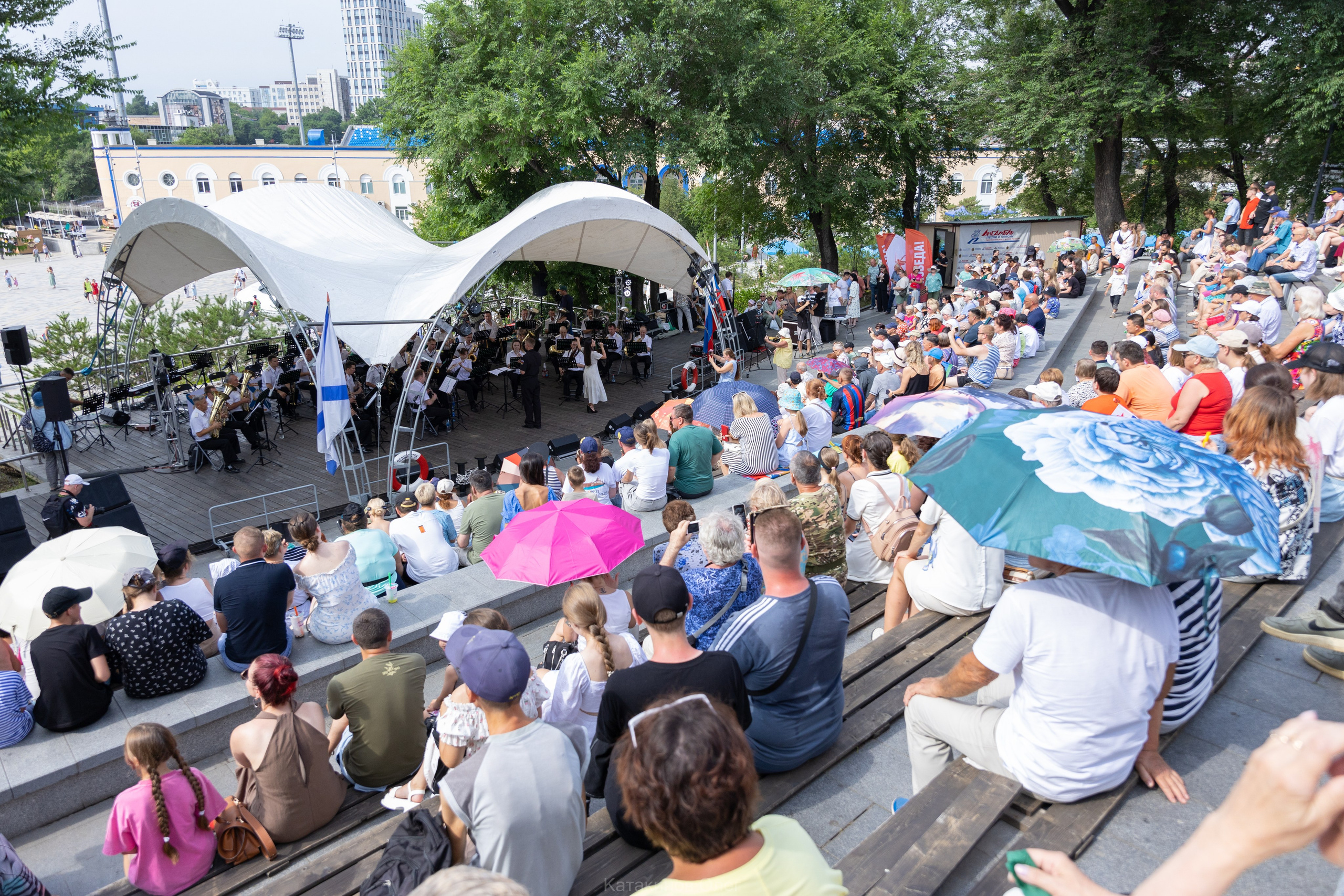 День ВМФ. Олег Катакинов| Репортажный фотограф в городе у моря (Владивосток)