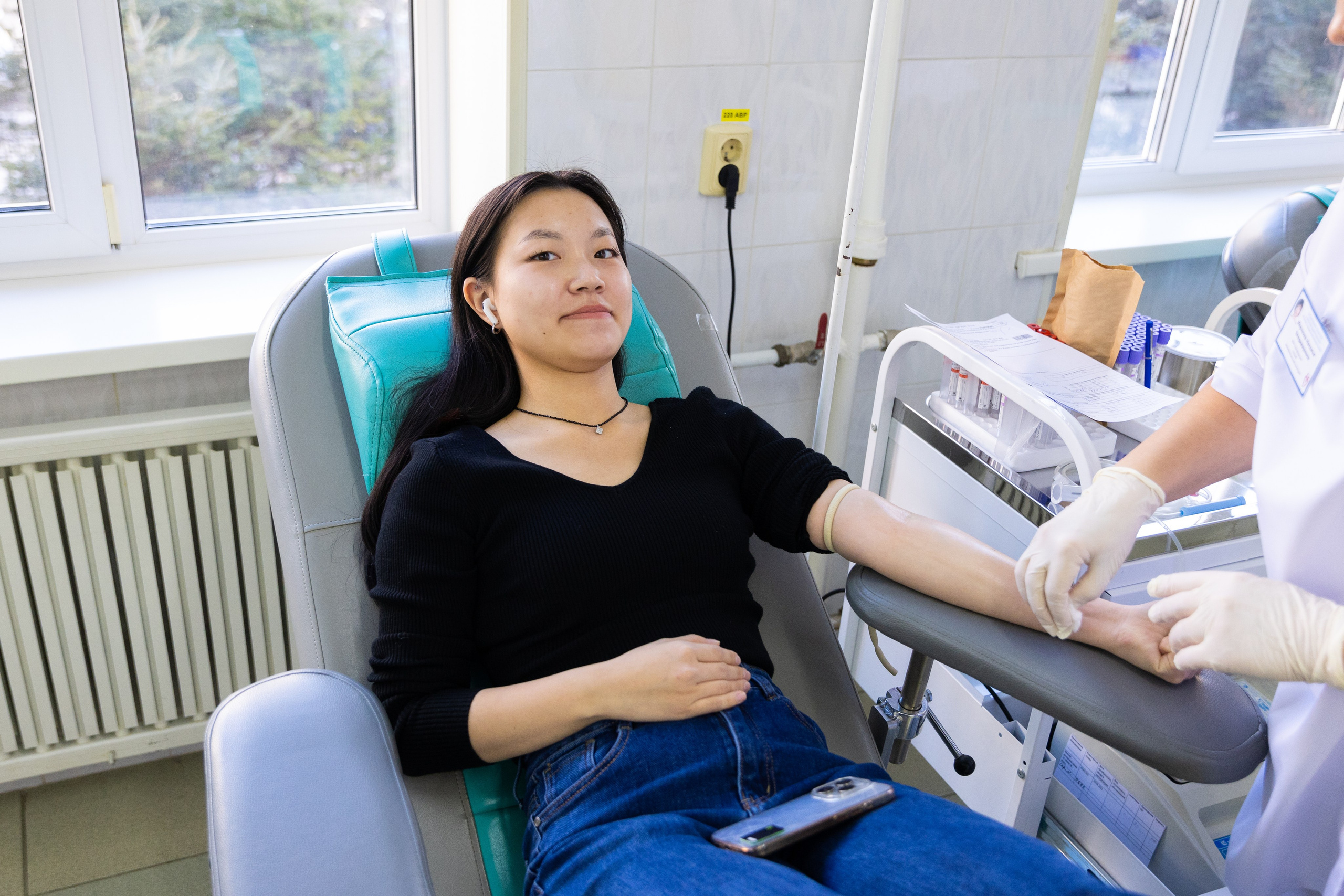 Донорство, краевая станция переливания крови, г. Владивосток. Олег Катакинов| Репортажный фотограф в городе у моря (Владивосток)