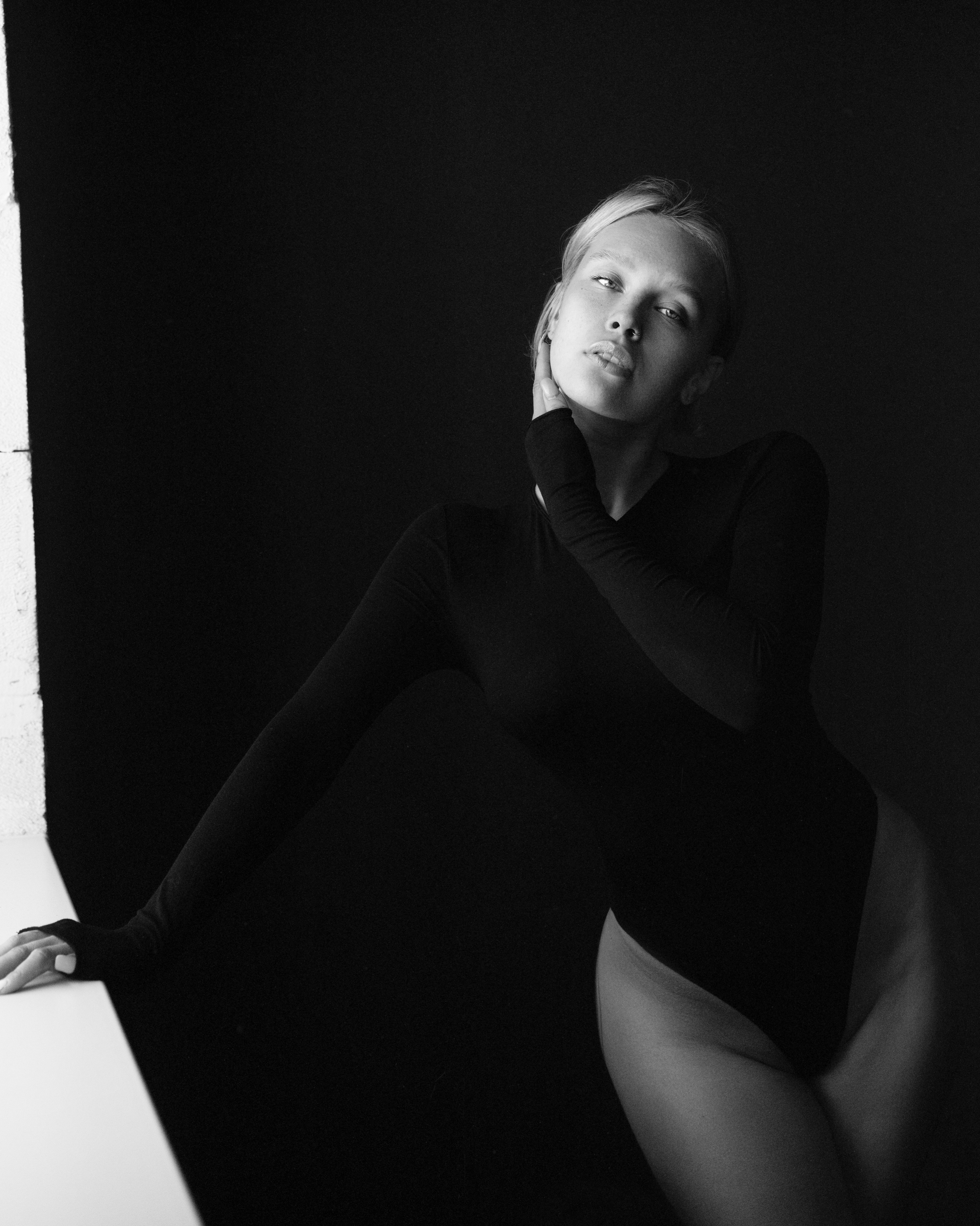 Черно-белая фотография. Женский портрет. Мужской портрет. Профессиональный фотограф в Москве Дмитрий Постнов / Niko Nikolas