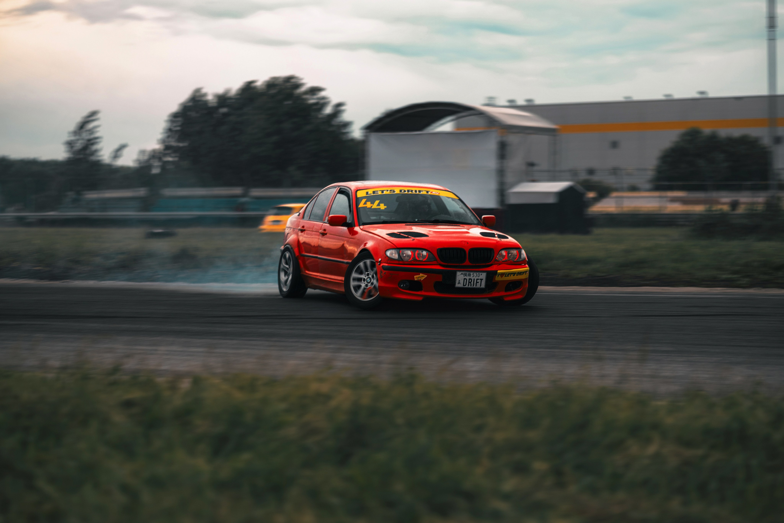 Фоторепортаж с «Больших Гонок» — дрифт, драг, звук