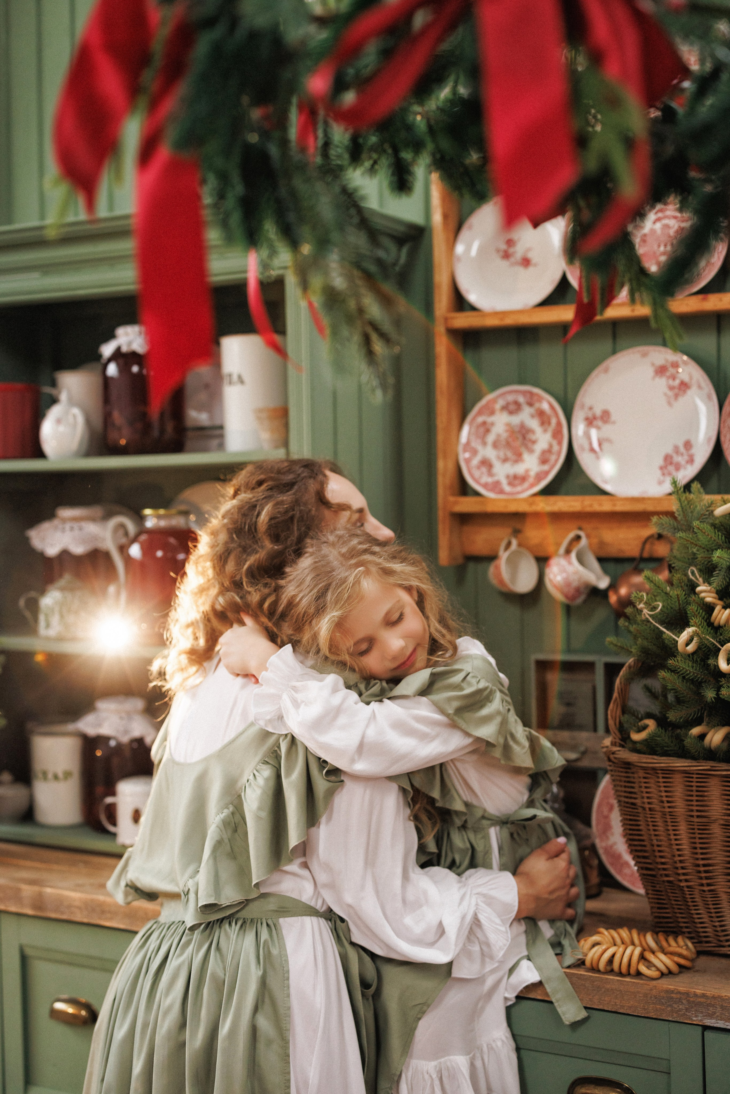 Новогодняя фотосессия в стиле «Винтаж», фотостудия Ольги Сурухановой, г. Краснодар 2025–2026 гг. Семейный и детский фотограф в Краснодаре Анна Трашкова