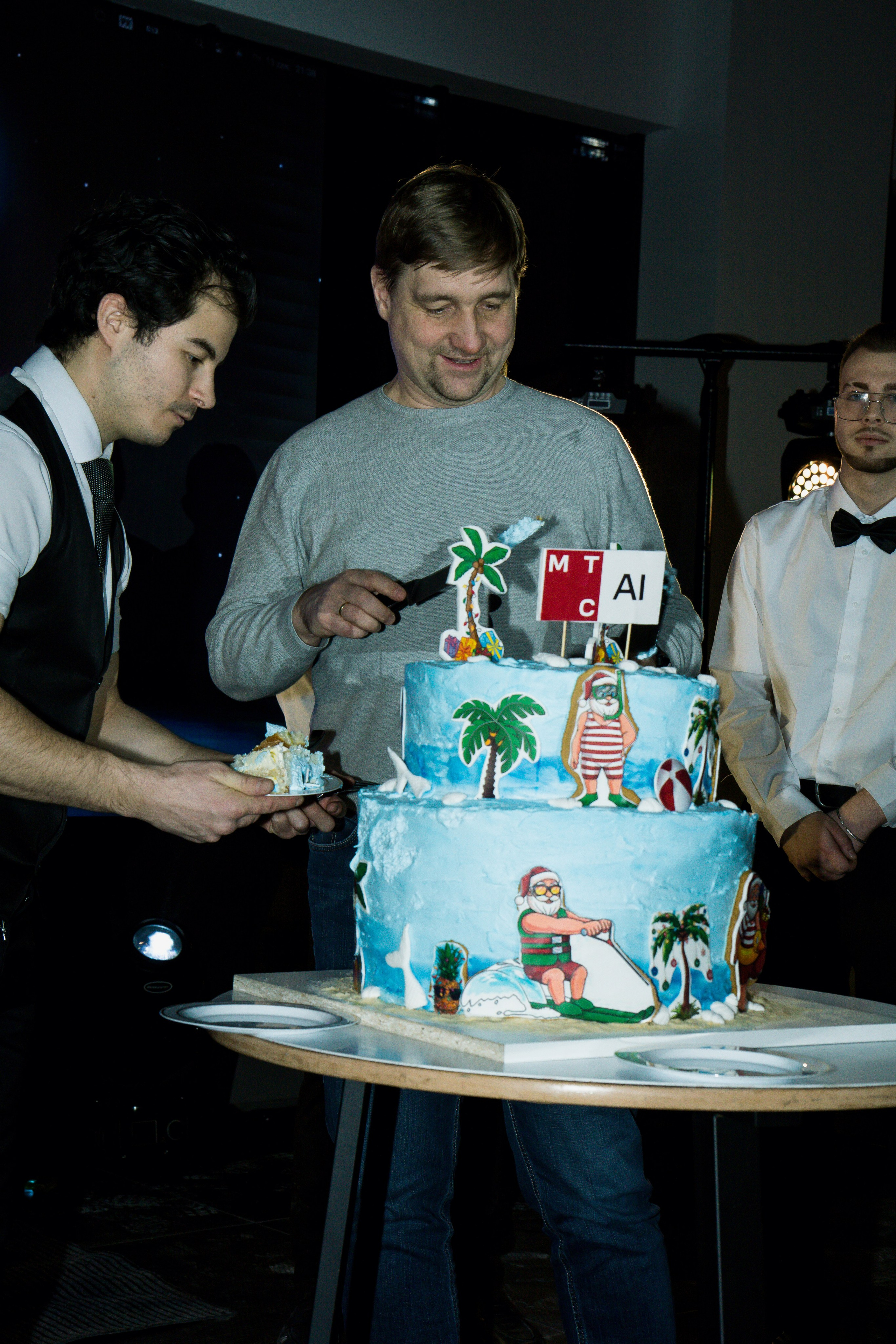 МТС корпоратив Гавайская вечеринка. Фотограф