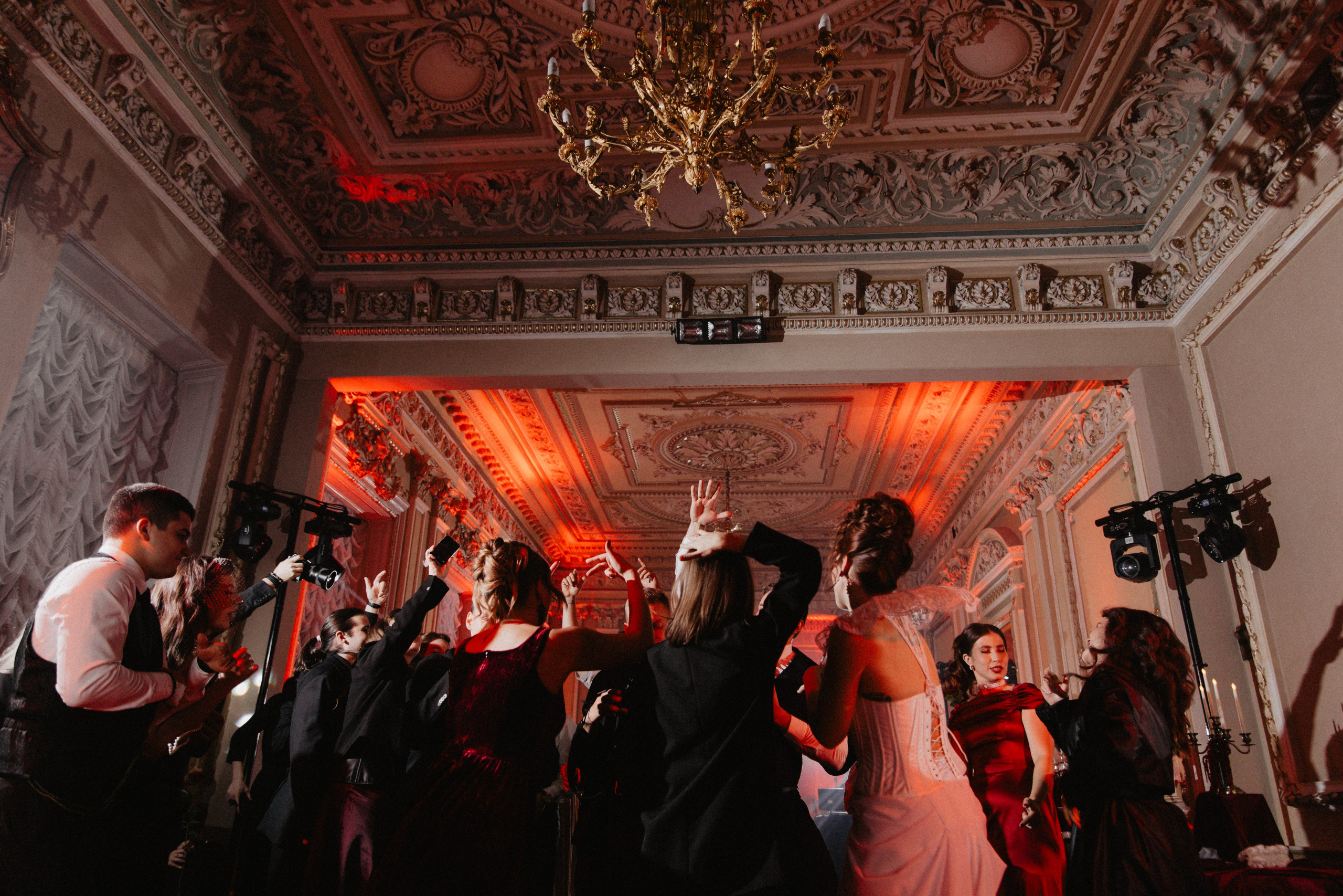 КОГДА НАСТАНЕТ НОЧЬ. Фотограф Муратова Алена