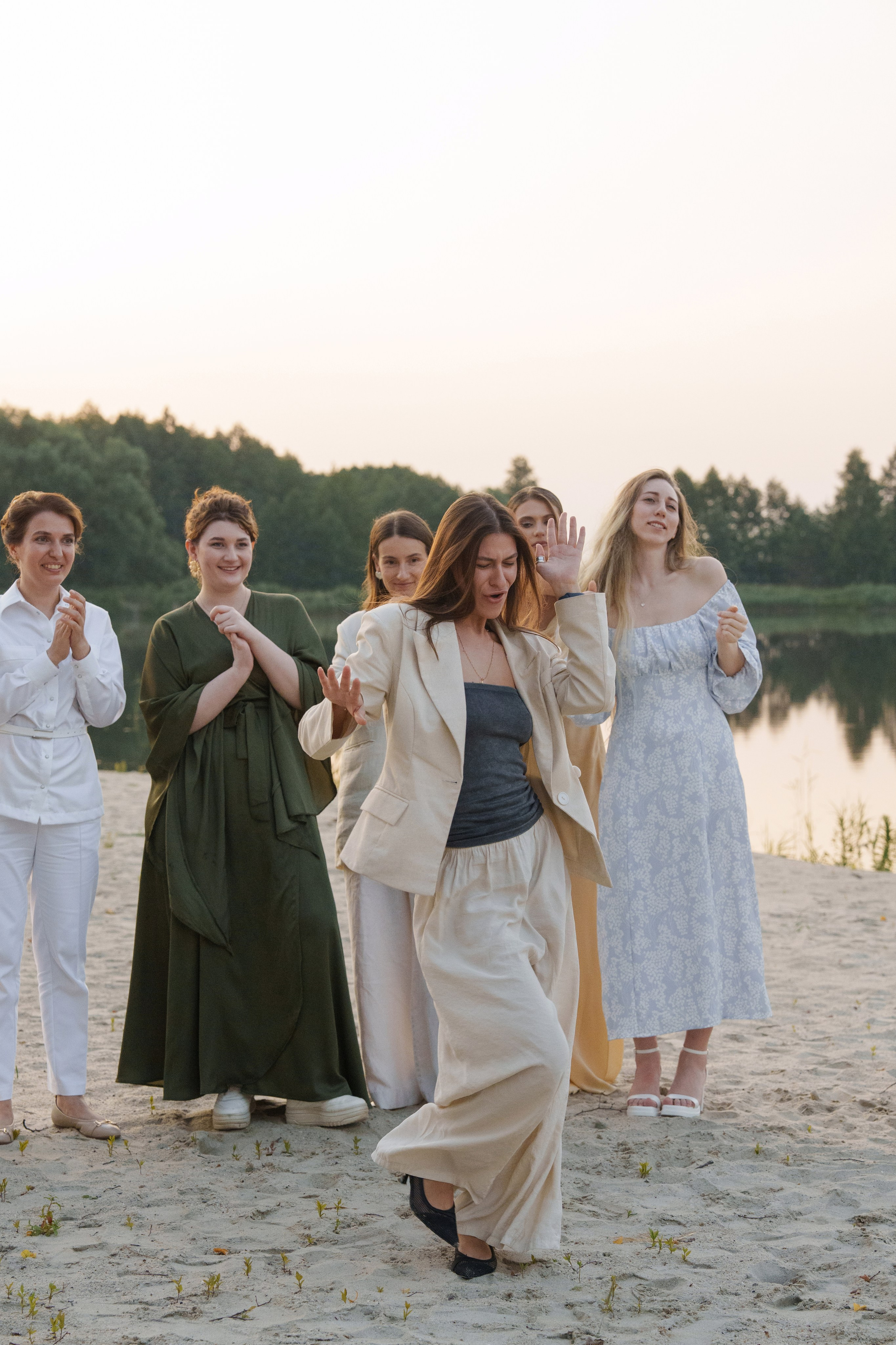 Михаил и Ольга (банкетная часть г. Брянск). Свадебный и репортажный фотограф Элина Козырьянова