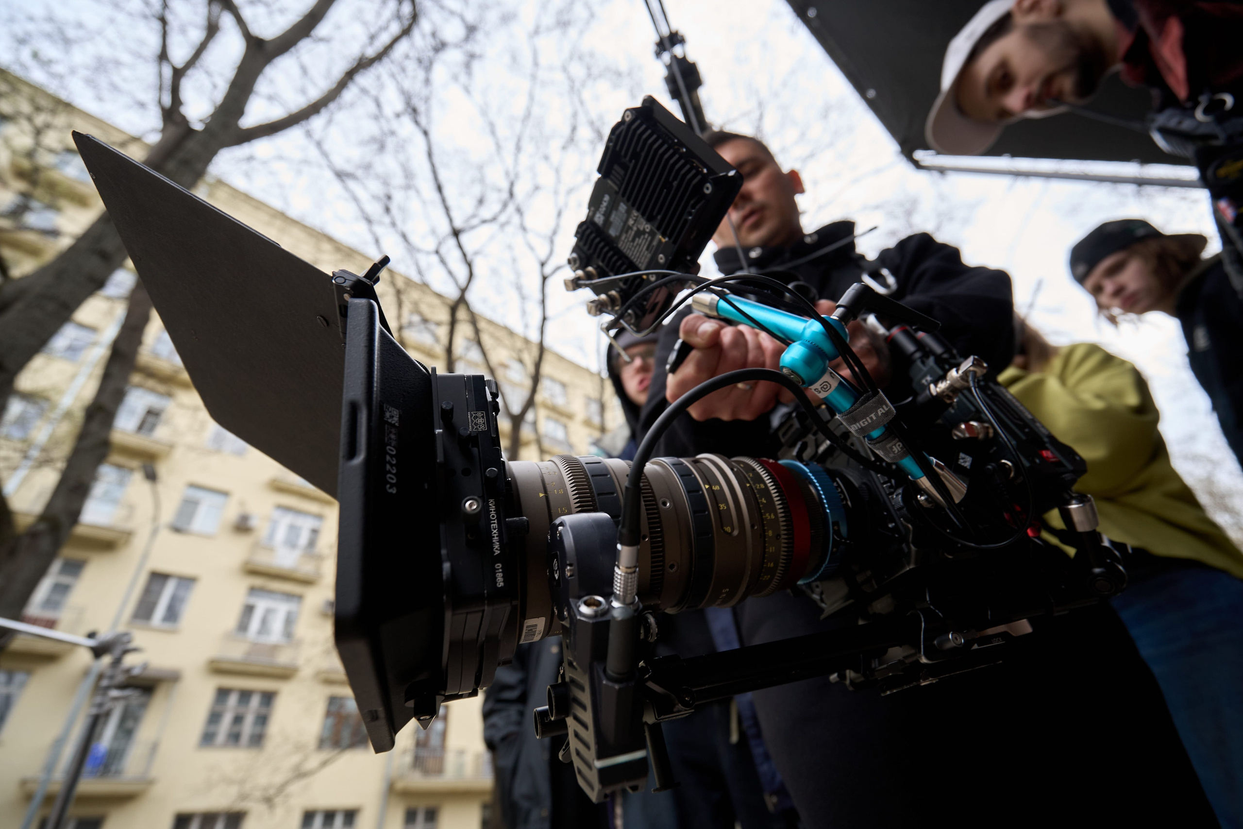 БЭКСТЕЙДЖ: Живые истории творческих людей. Закулисье кино и театра. Репортажный ивент фотограф в Москве Александр Гладкий