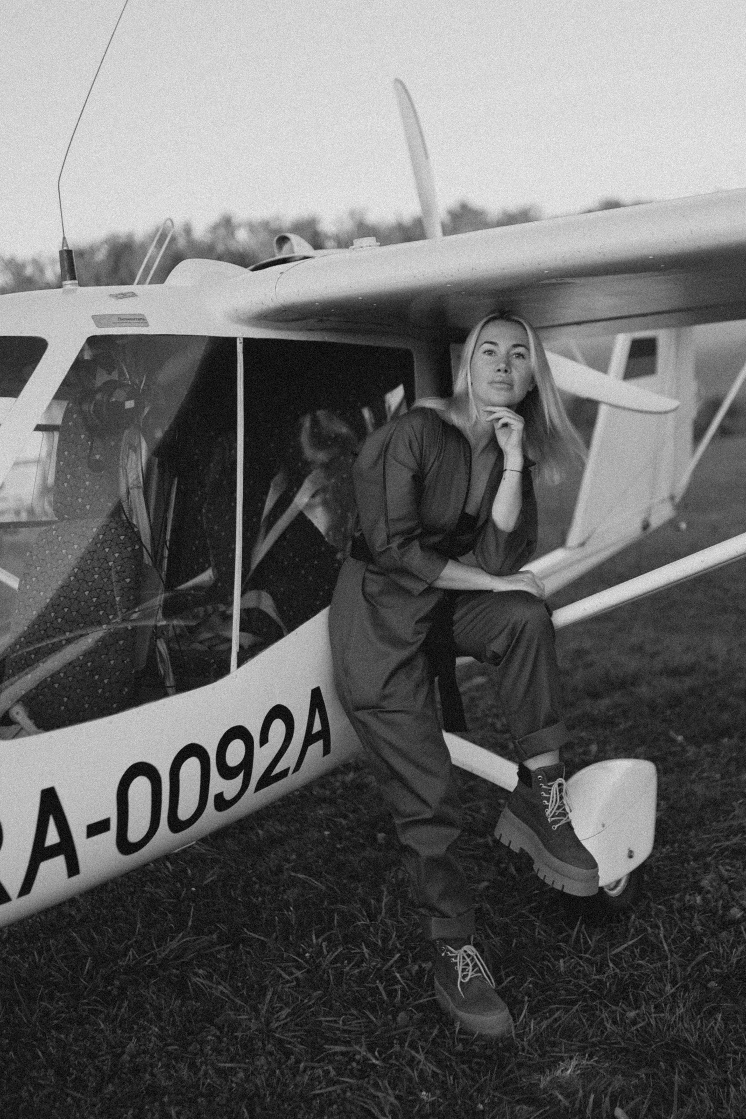 Самолет. Детский и семейный фотограф, съемка новорожденных Москва