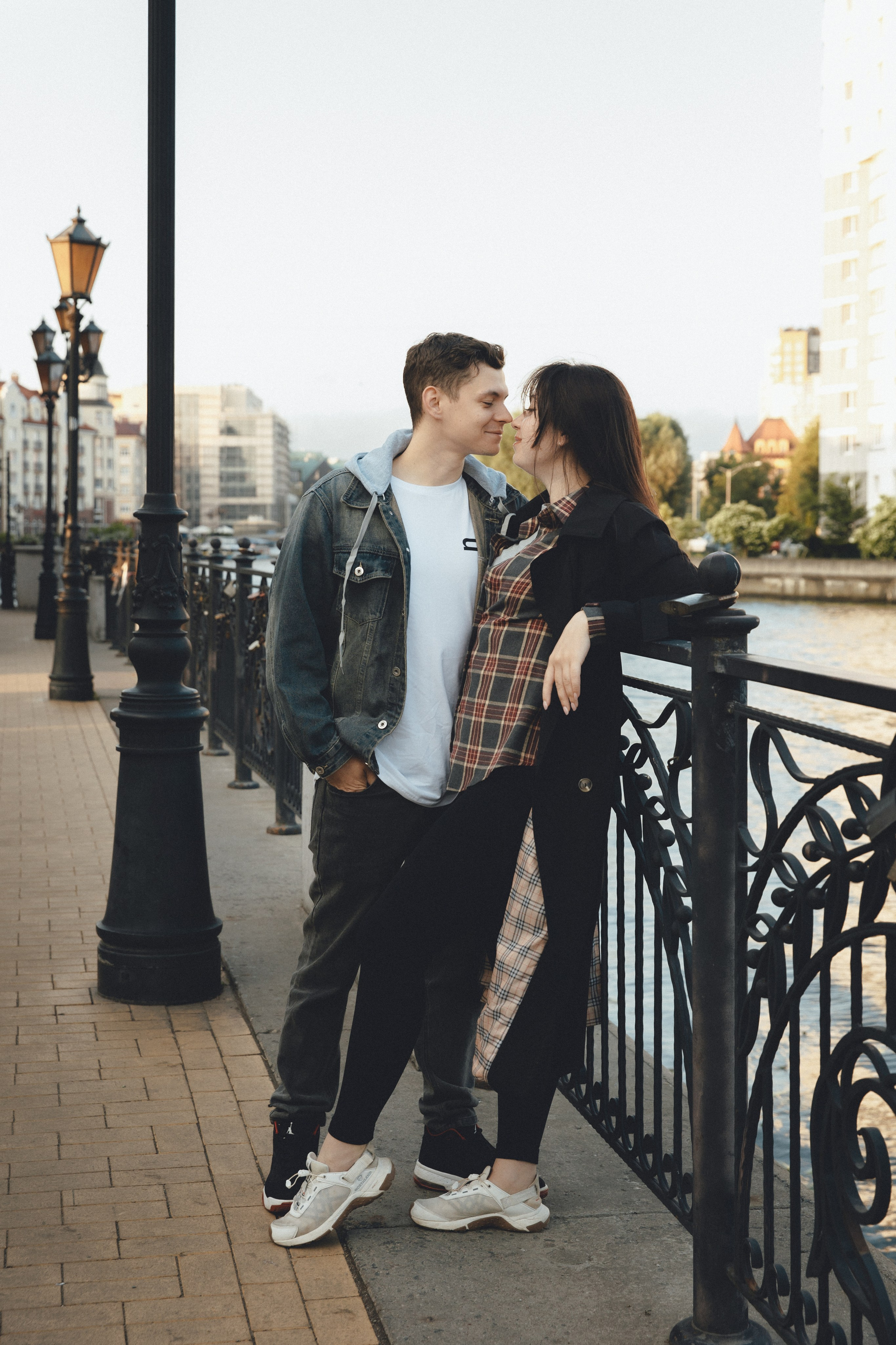 Андрей и Юля / Кант 5 утра. Фотограф Калининград Илья Миллер