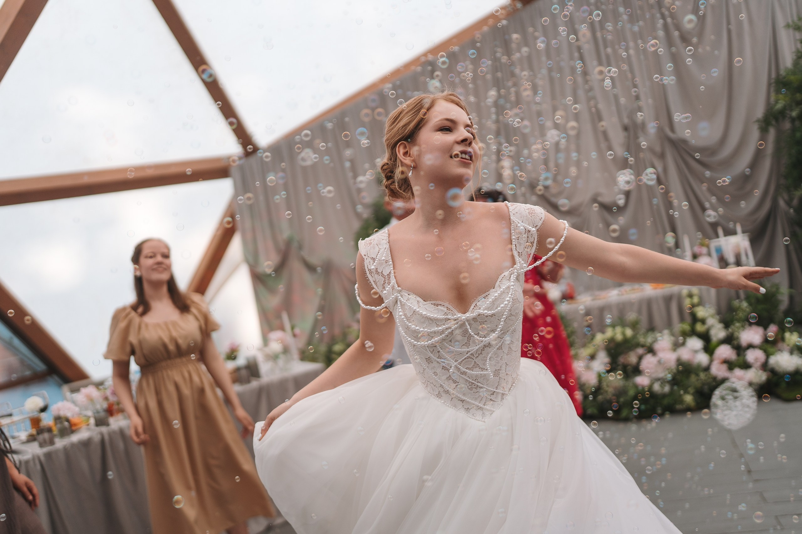 Свадьба в шатре «Хотим Едим» Уфа 22 июня 2025 — M5, выездная регистрация, свадебный фотограф Дмитрий Носков