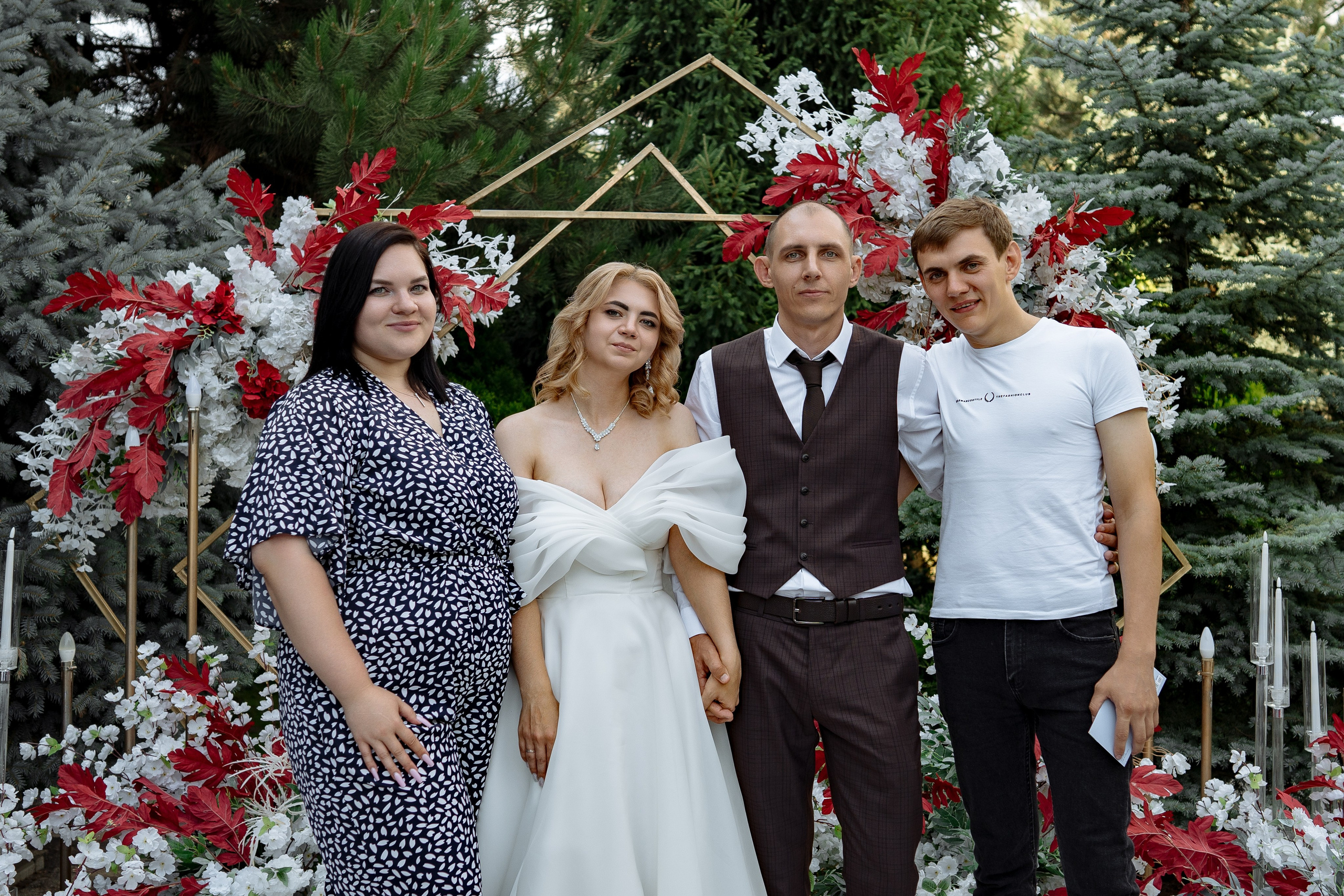 Виктор и Юлия