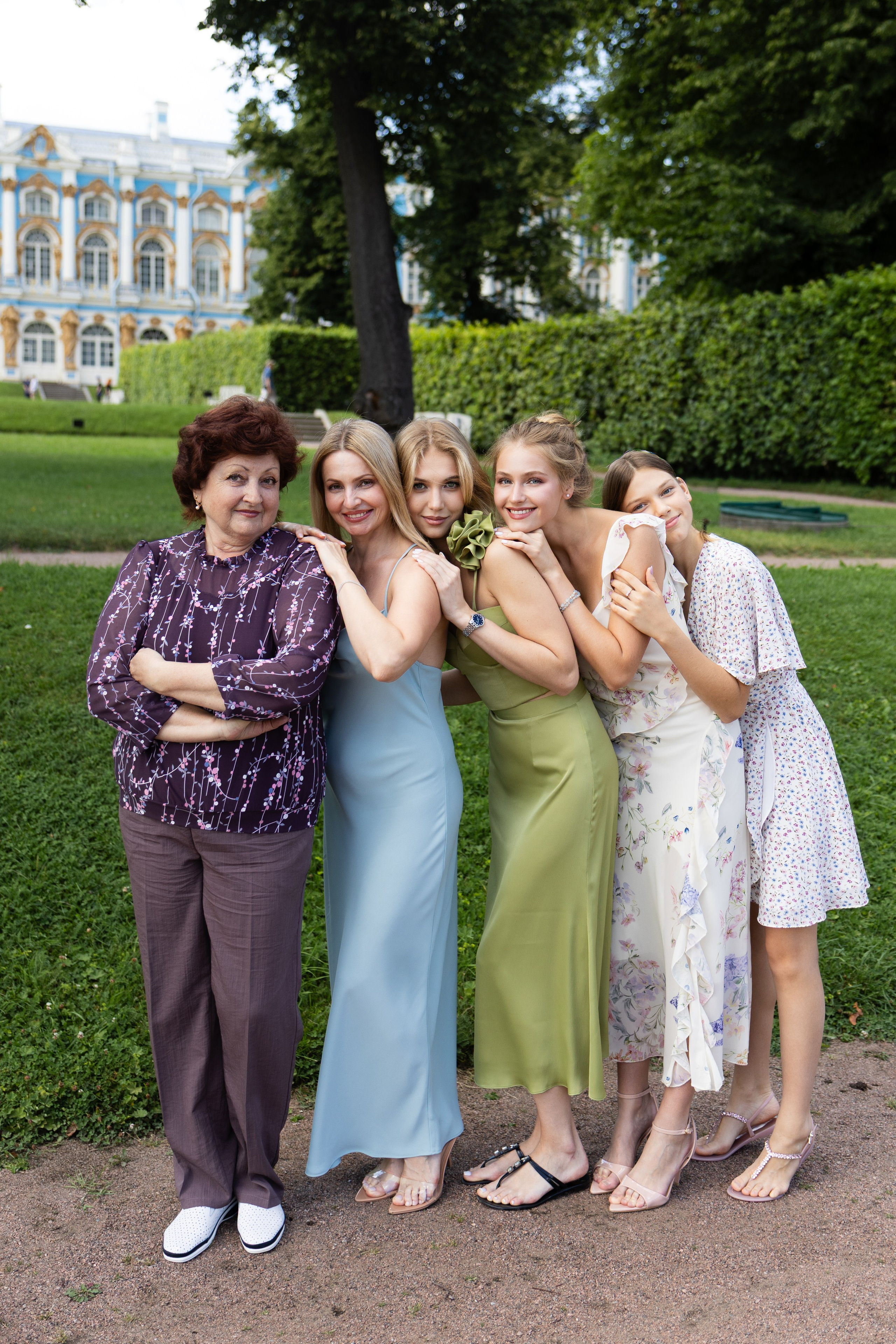 Большая семейная фотосессия. Фотограф Артем Бросов в Санкт-Петербурге и Дубае