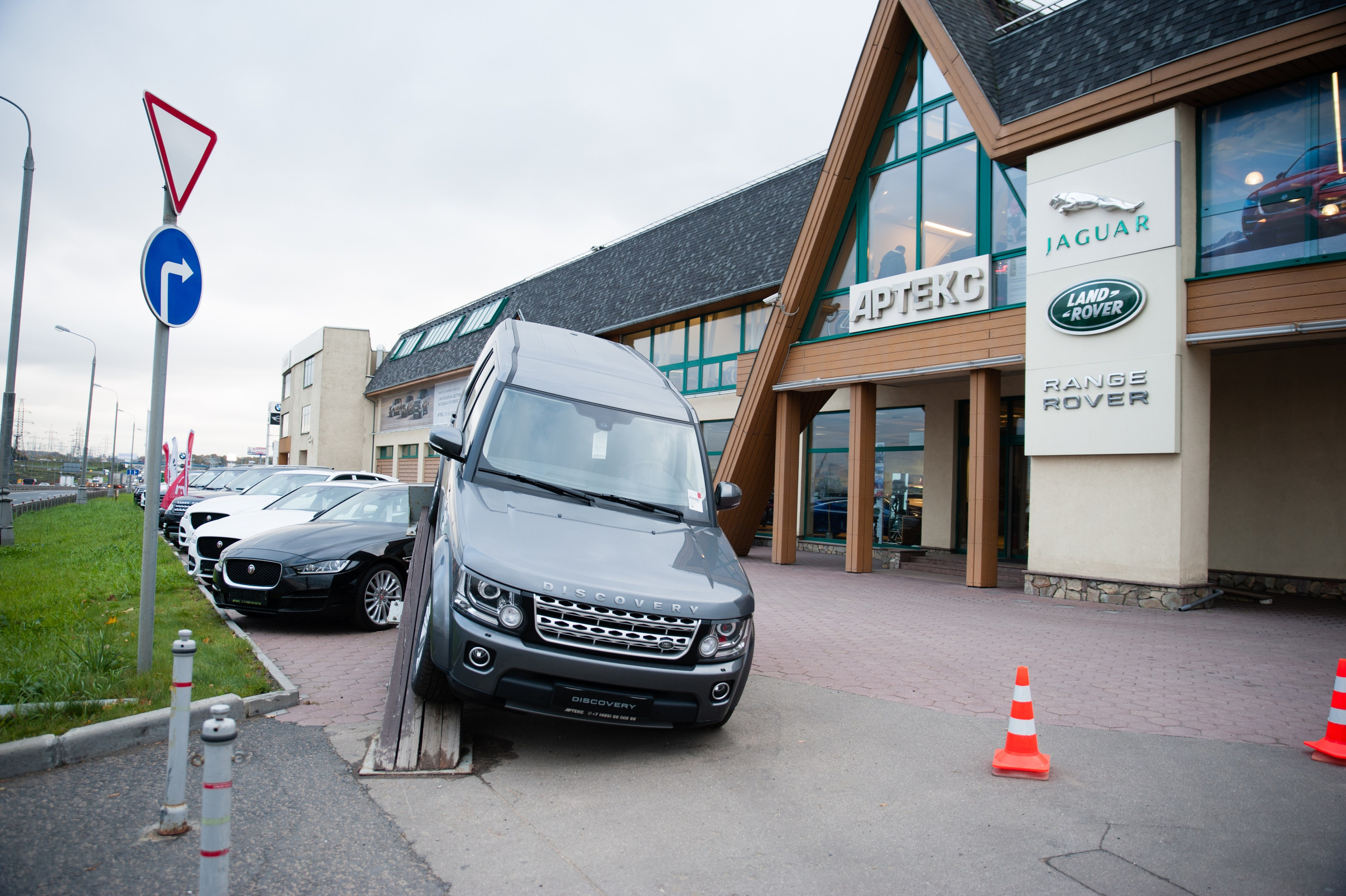 Артекс. Профессиональный фотограф в Москве Александра Харламова