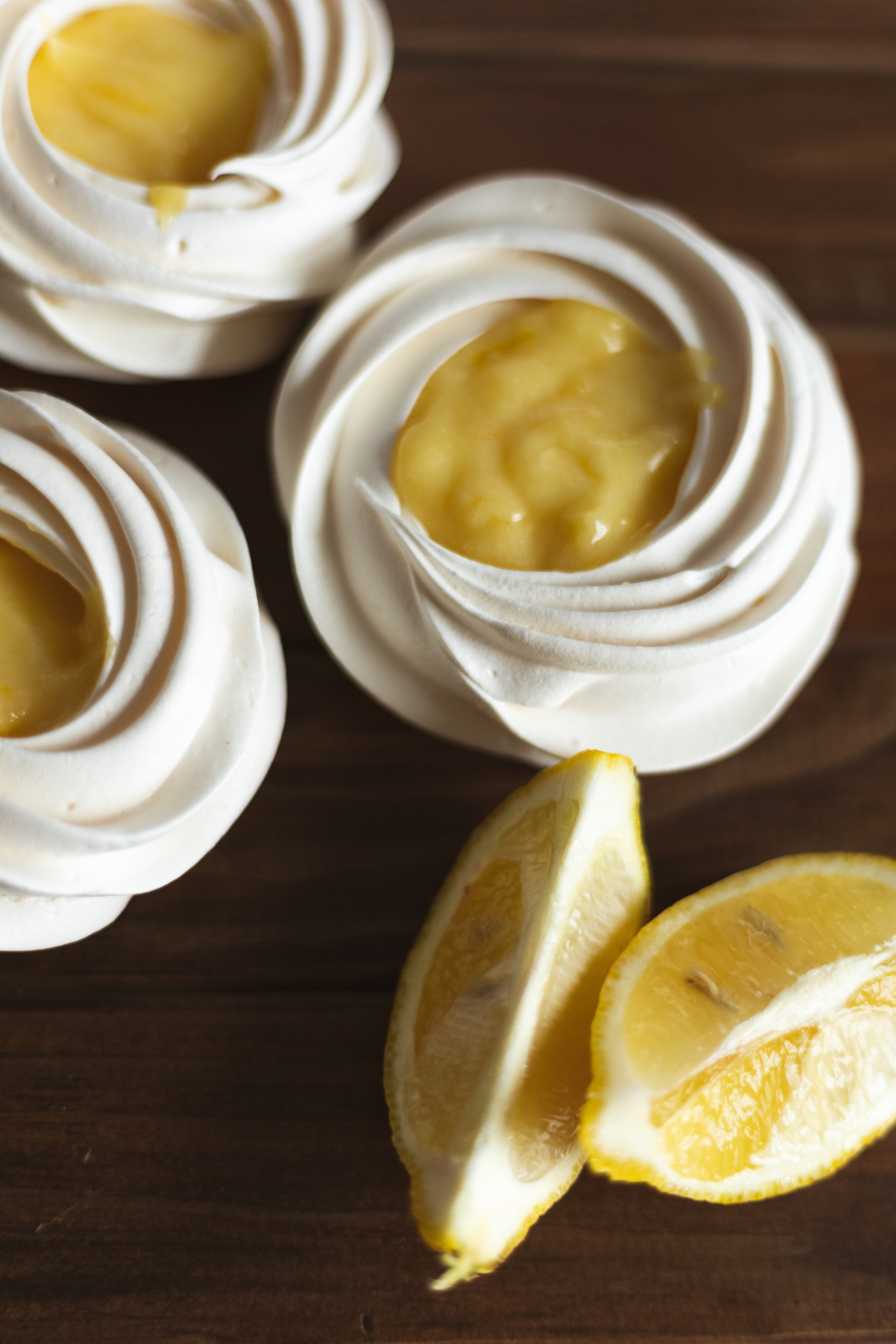 Кондитер Екатерина Харук. Фотограф Валерия Лобковская