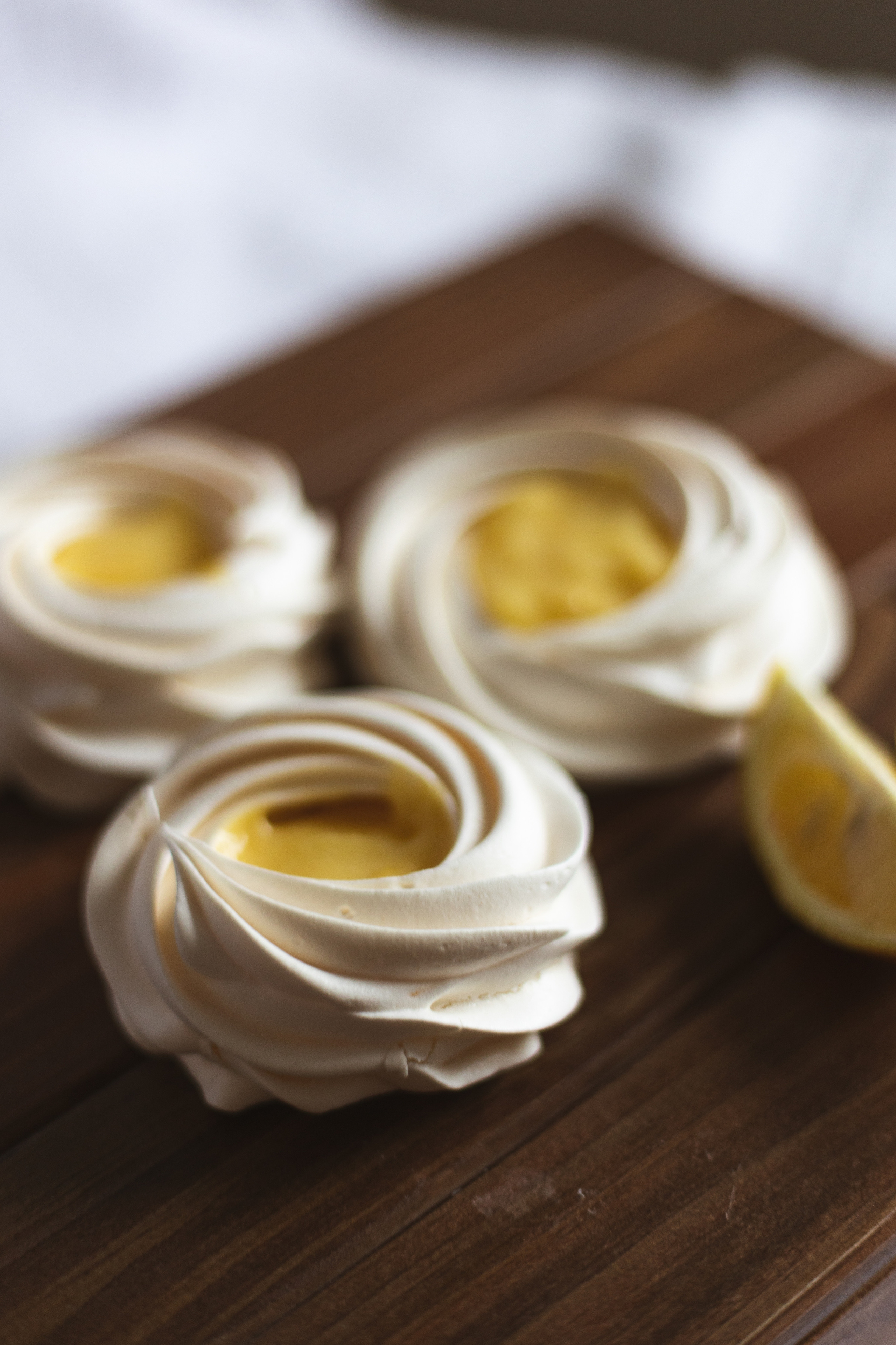 Кондитер Екатерина Харук. Фотограф Валерия Лобковская