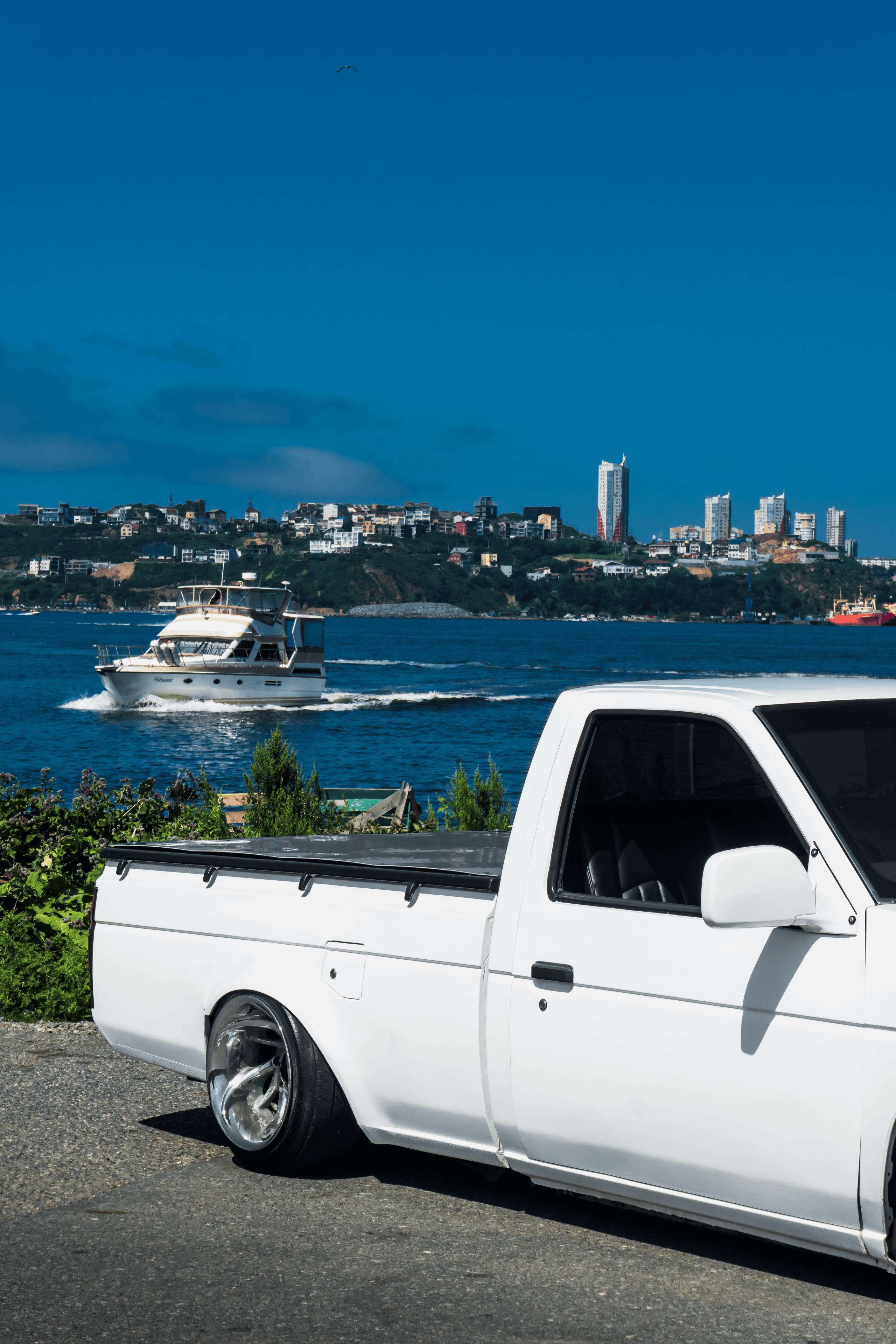 Nissan Datsun: наземная яхта