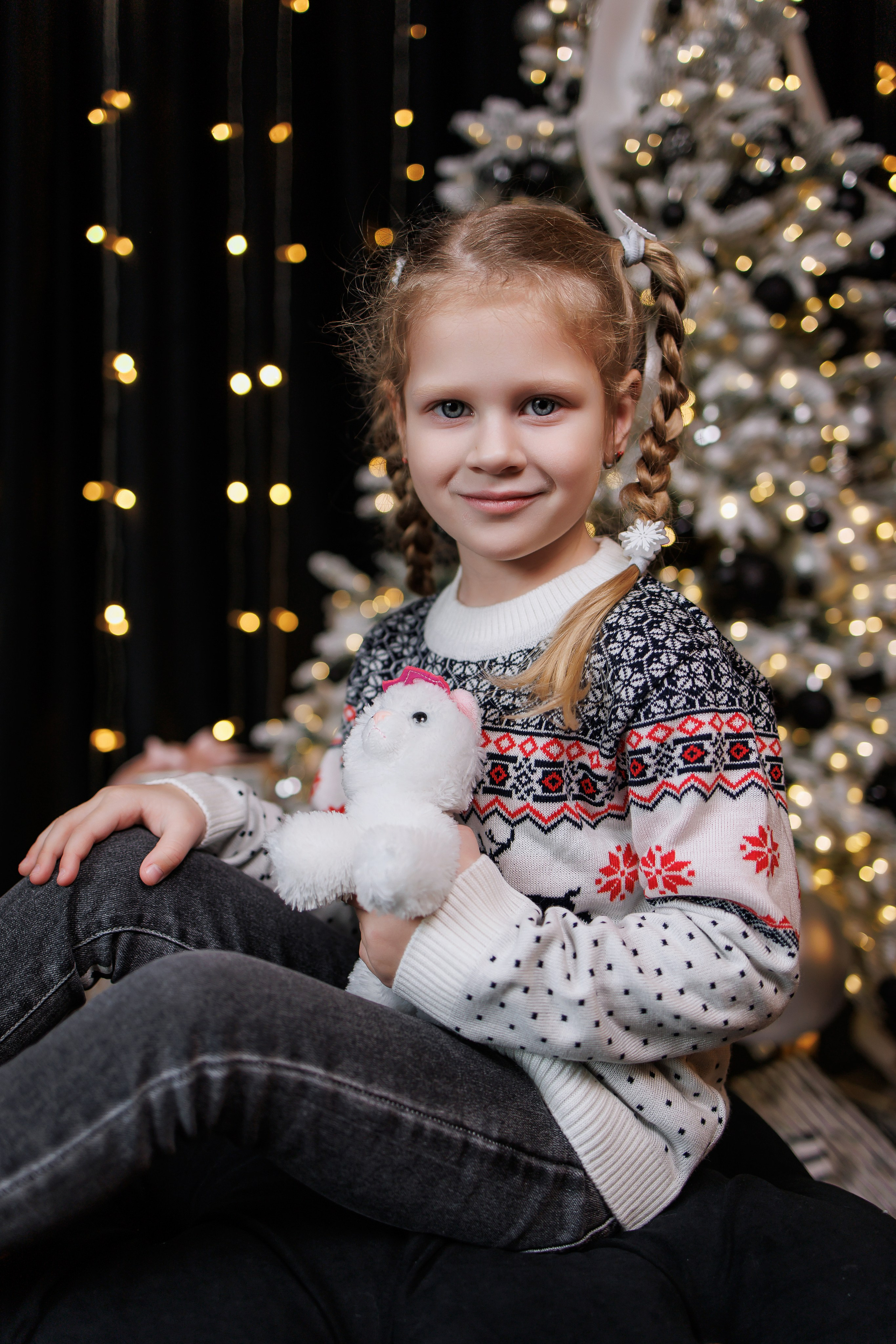 Новый год (декабрь 2024). Свадебный фотограф в Омске Яна Савина