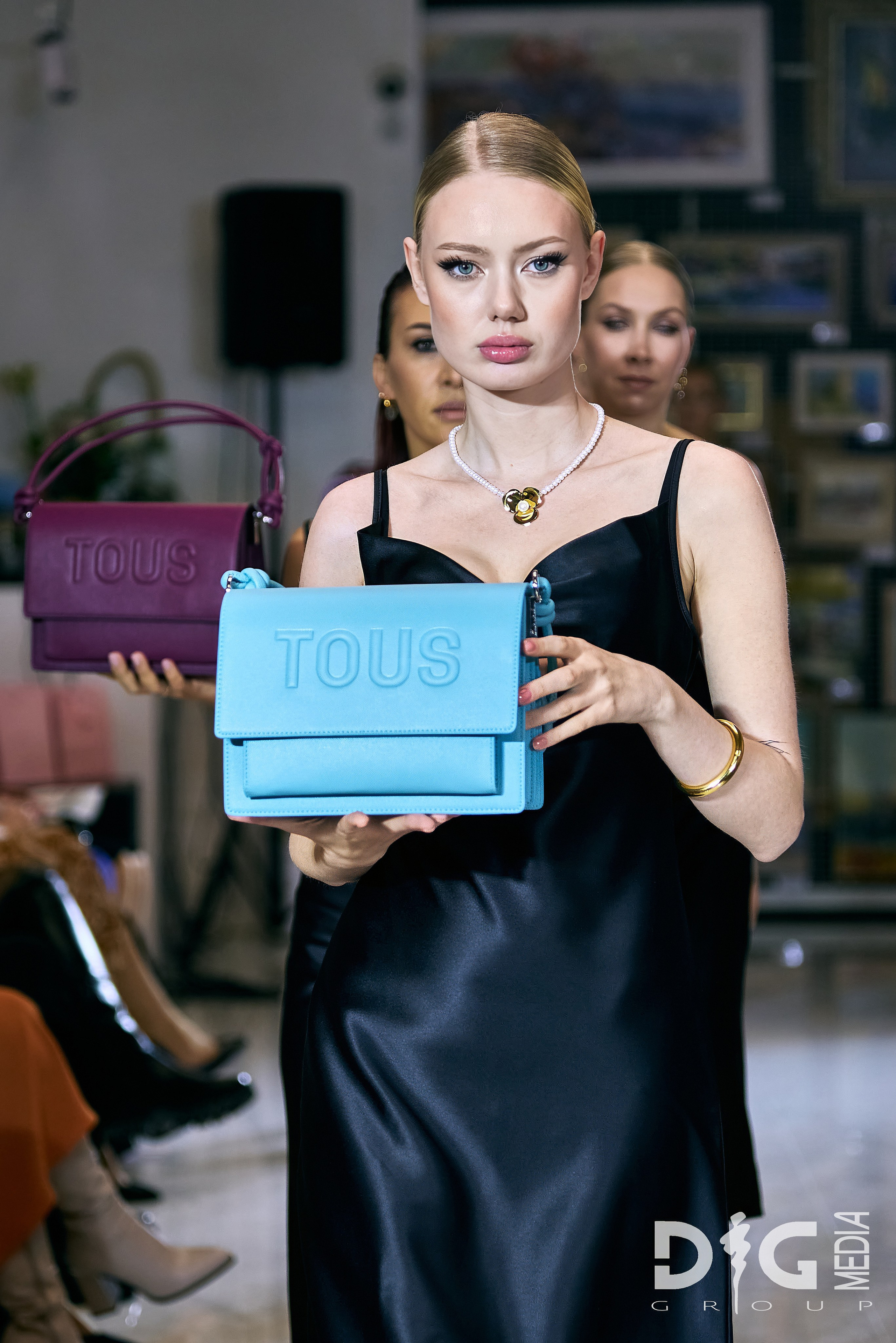 Tous | fashion show. Showbiz | Fashion | Reportage