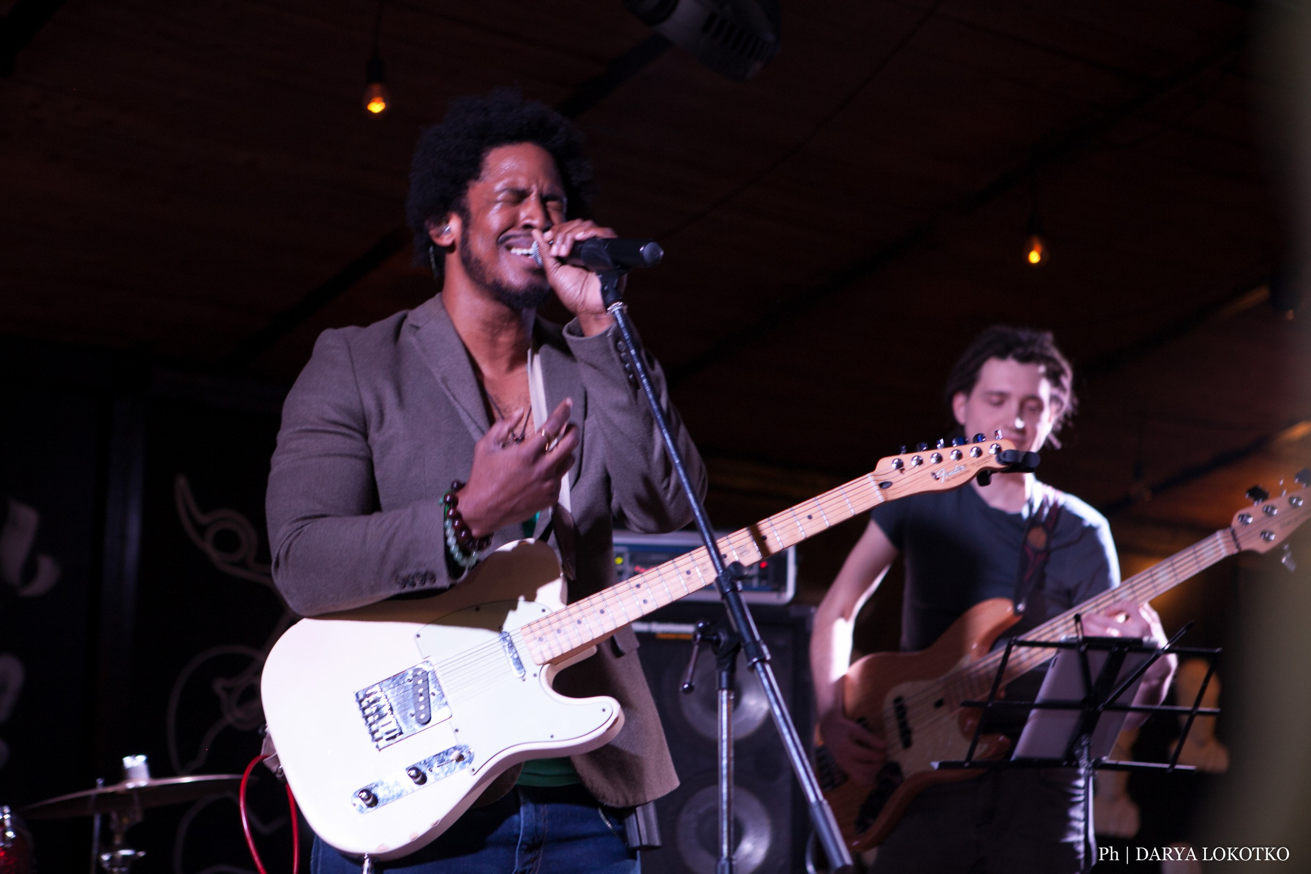 Концерт Quentin Moore. Фотограф Дарья Локотко в Красноярске