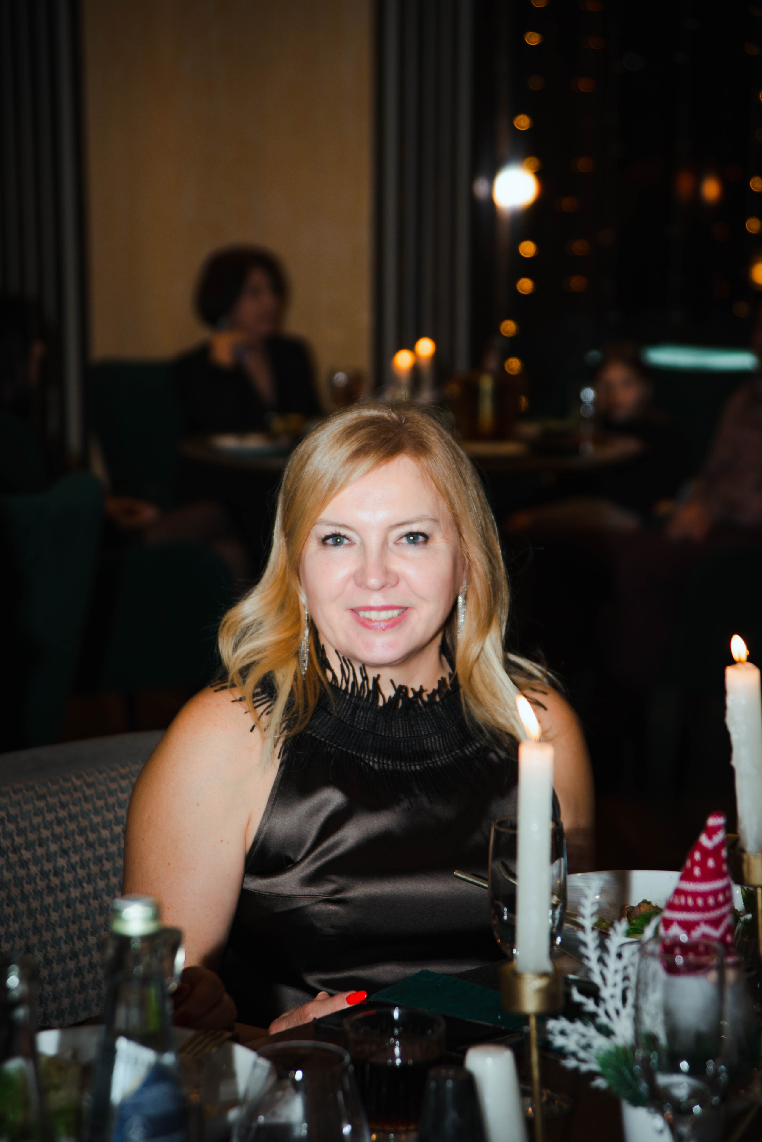 Праздник в стенах клубного пространства «Своя Среда». Ксения Glossa. Портретный и репортажный фотограф в Самаре