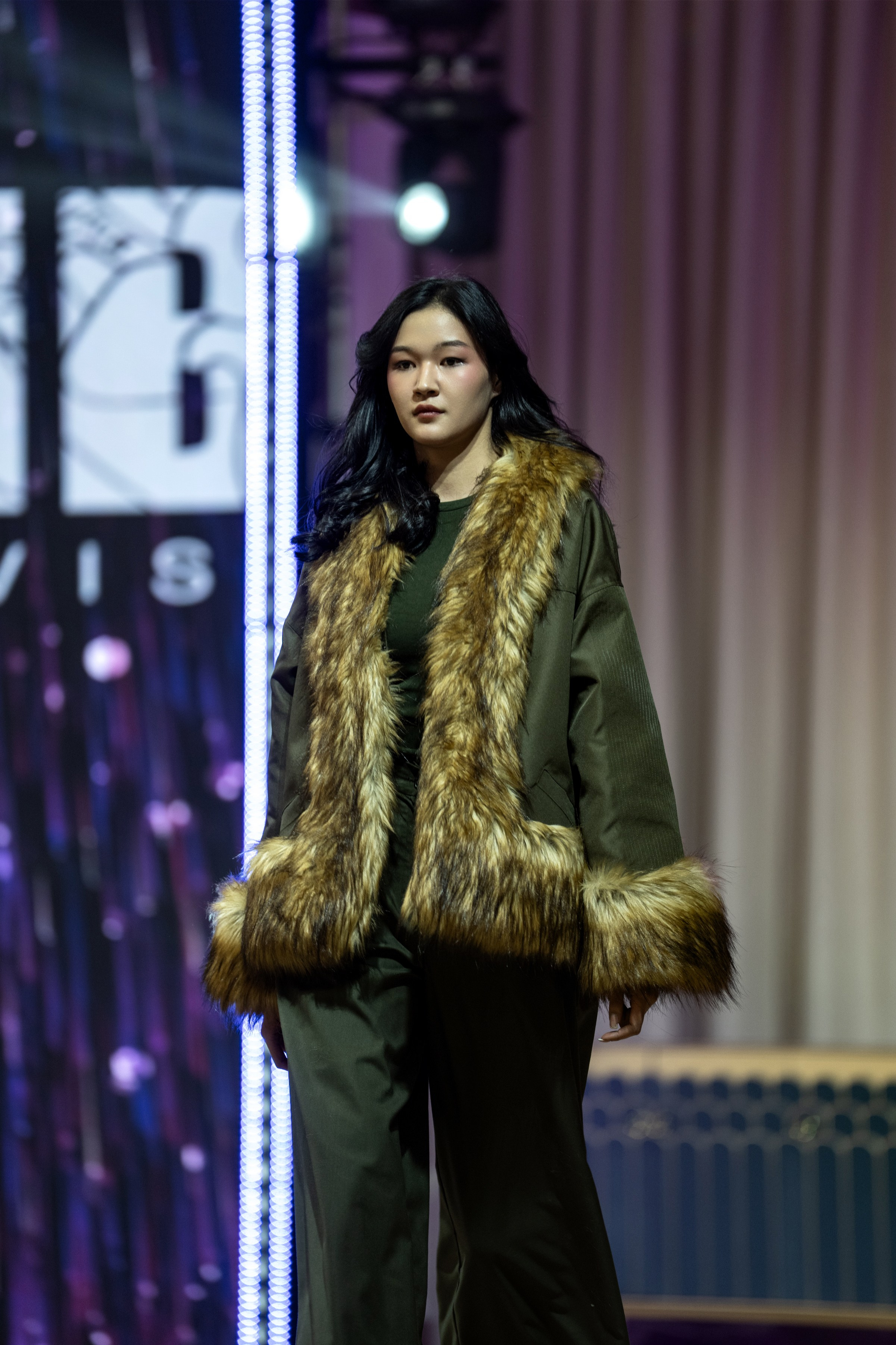 Zhamby. Сайт Алматинского НЮ АРТ, будуар и фэшн фотографа Дениса Карпенко