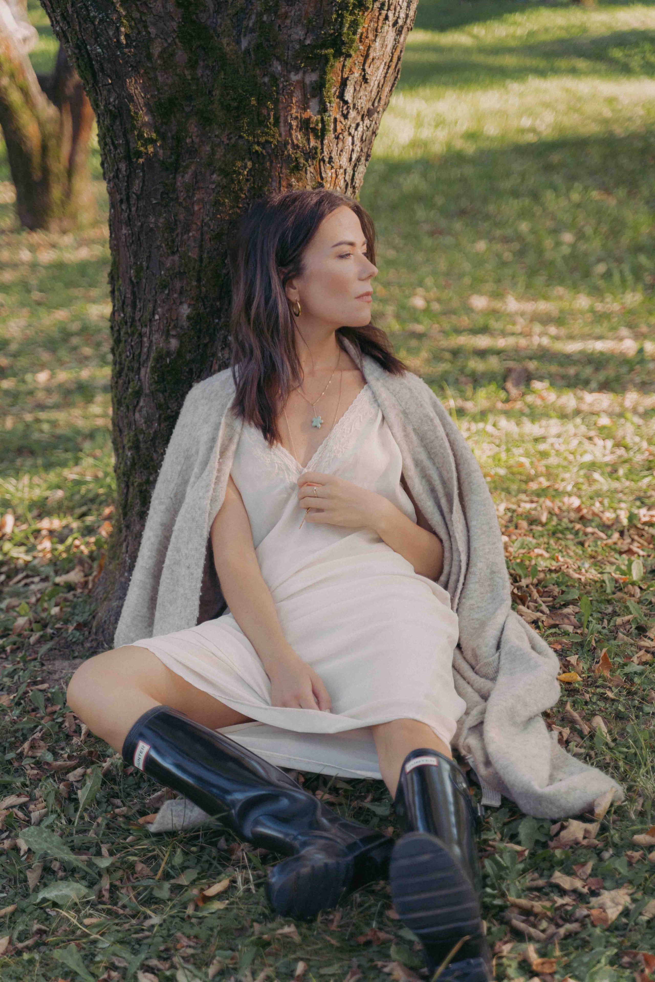 Яблоневый сад и гамак. Фотограф и видеограф в Москве и Абу Даби Мария Кулагина