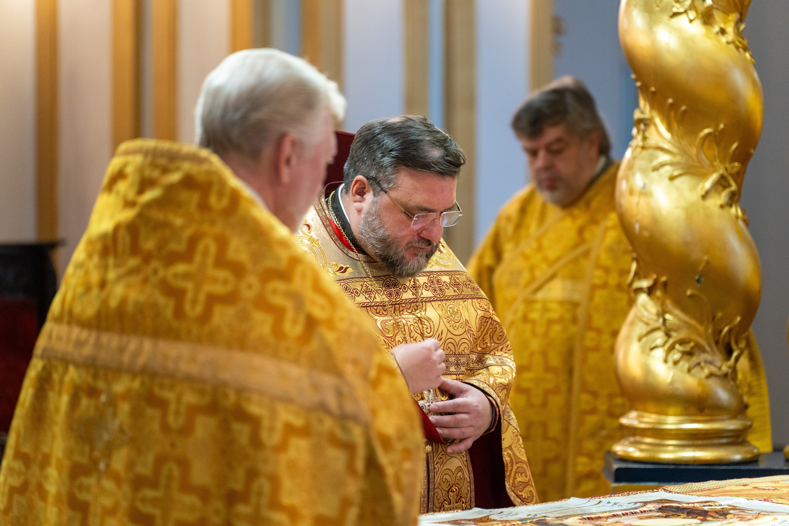 Неделя 20-я по Пятидесятнице. Память святых отцов VII Вселенского Собора. Иверской иконы Божией Матери. НИКОЛО-БОГОЯВЛЕНСКИЙ МОРСКОЙ СОБОР