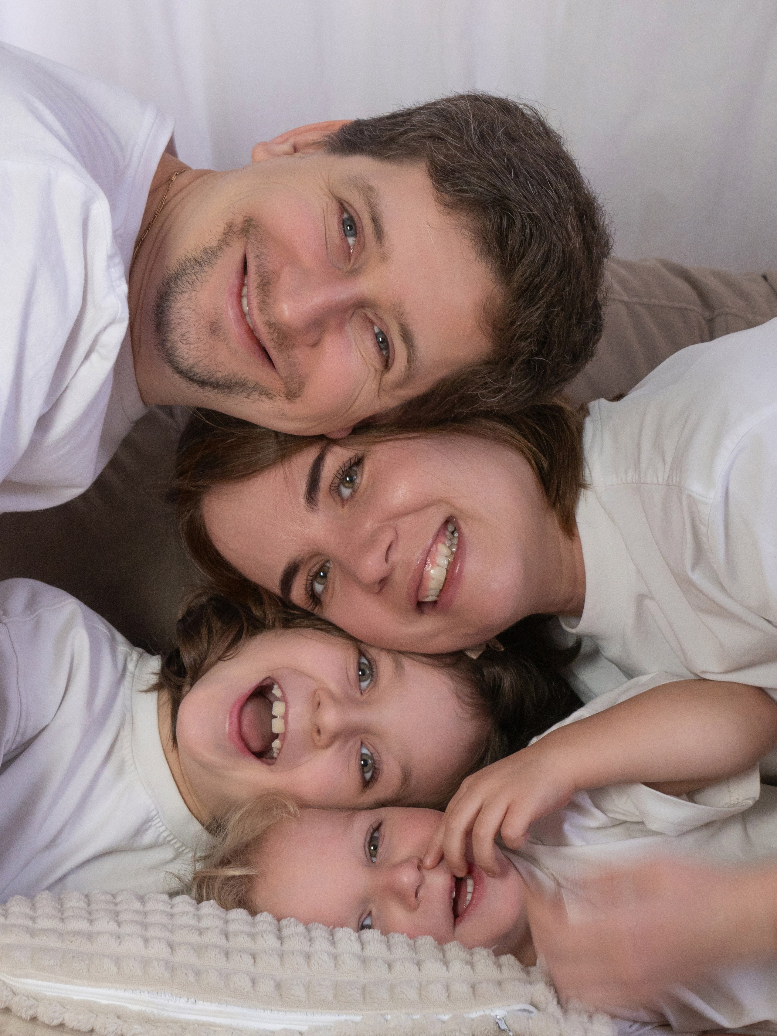 Семейная домашняя фотосессия. Алёна Орлова Портретный фотограф Москва