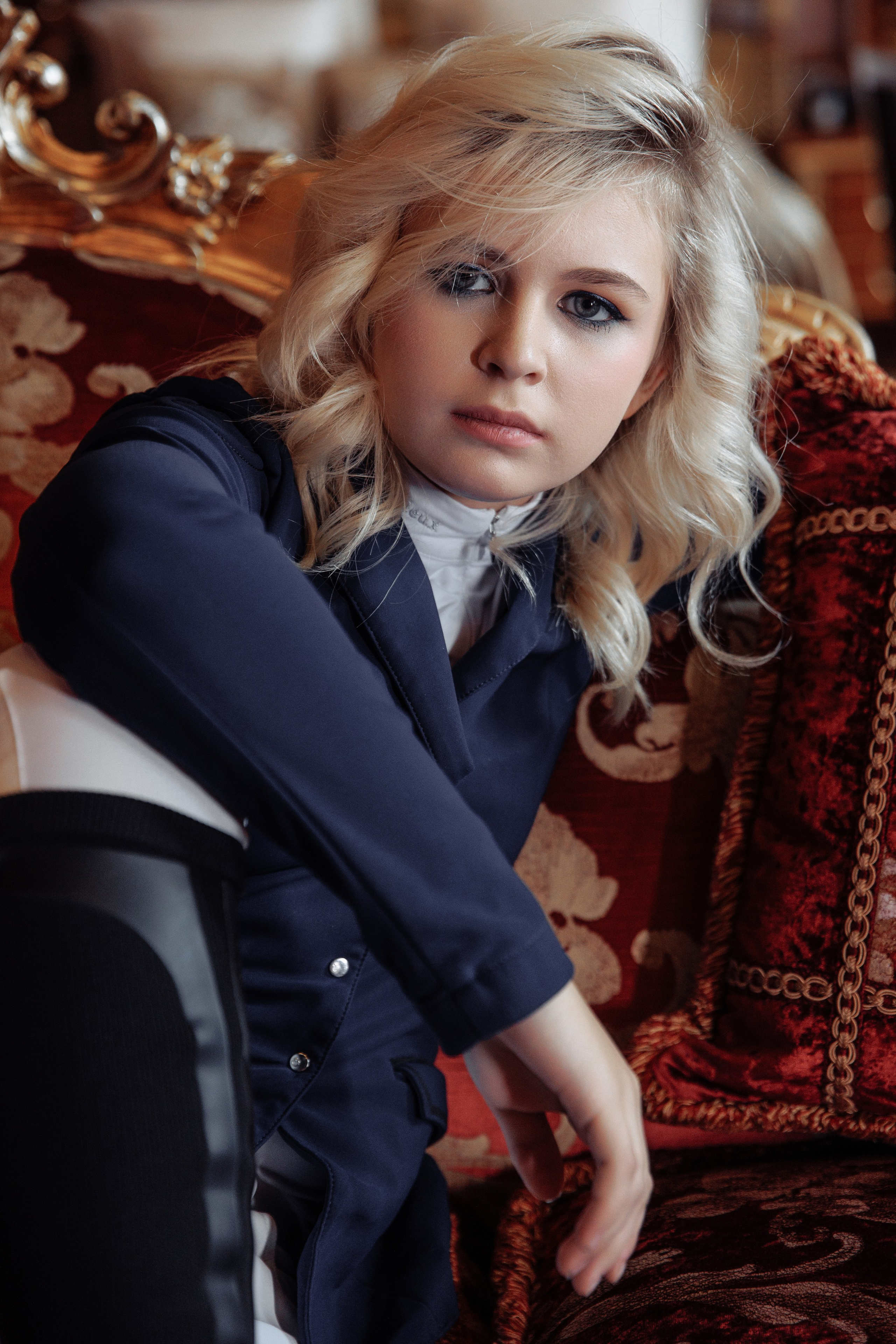 Фотосессия Евы Демидовой во дворце Трезини. Санкт-Петербург. Ева Демидова. Спортсмен по конкуру в Санкт-Петербуре