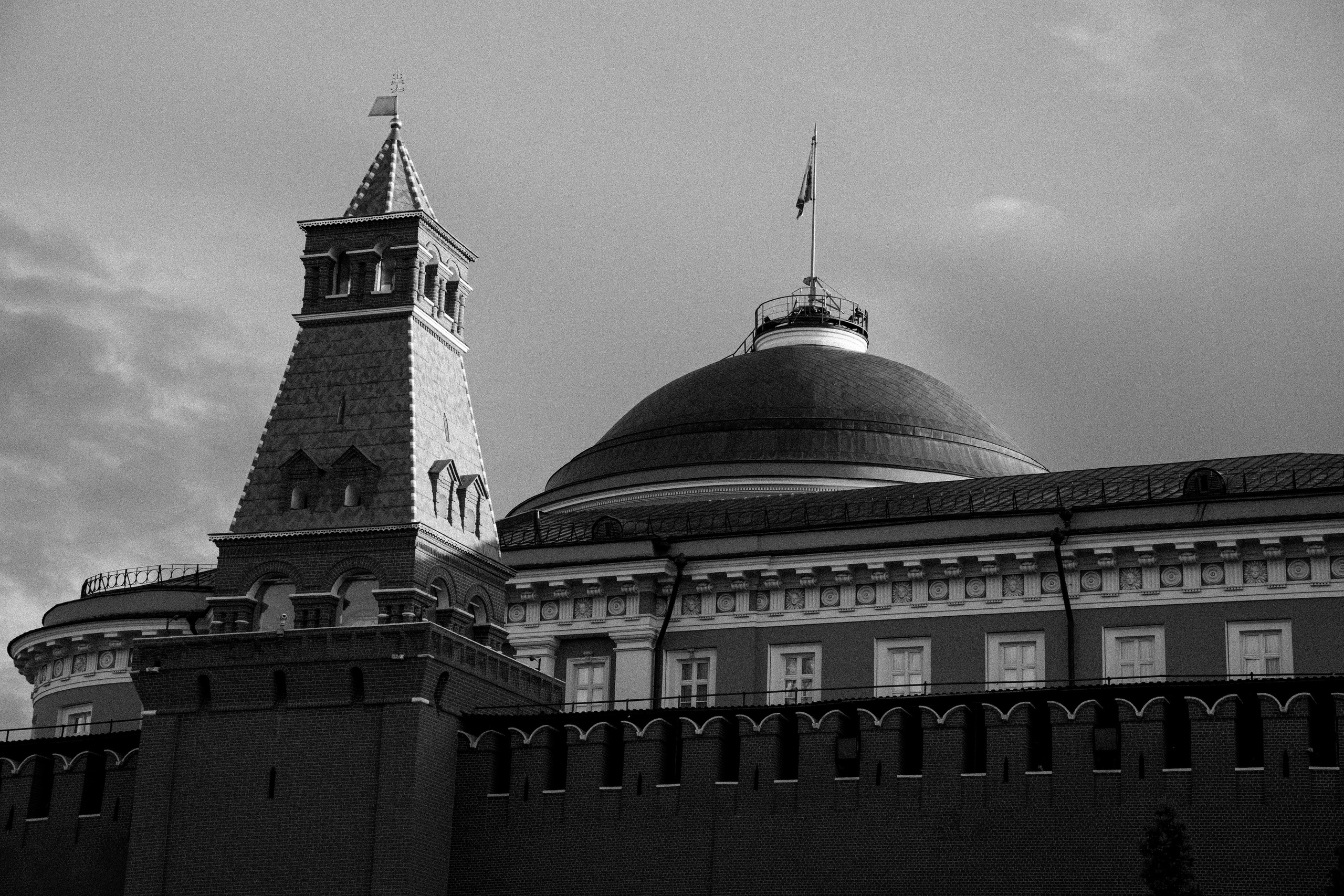 WE GOT ENGAGED IN GORKY PARK. Фотограф и визуальный художник в Туле / Николай Рейзвих