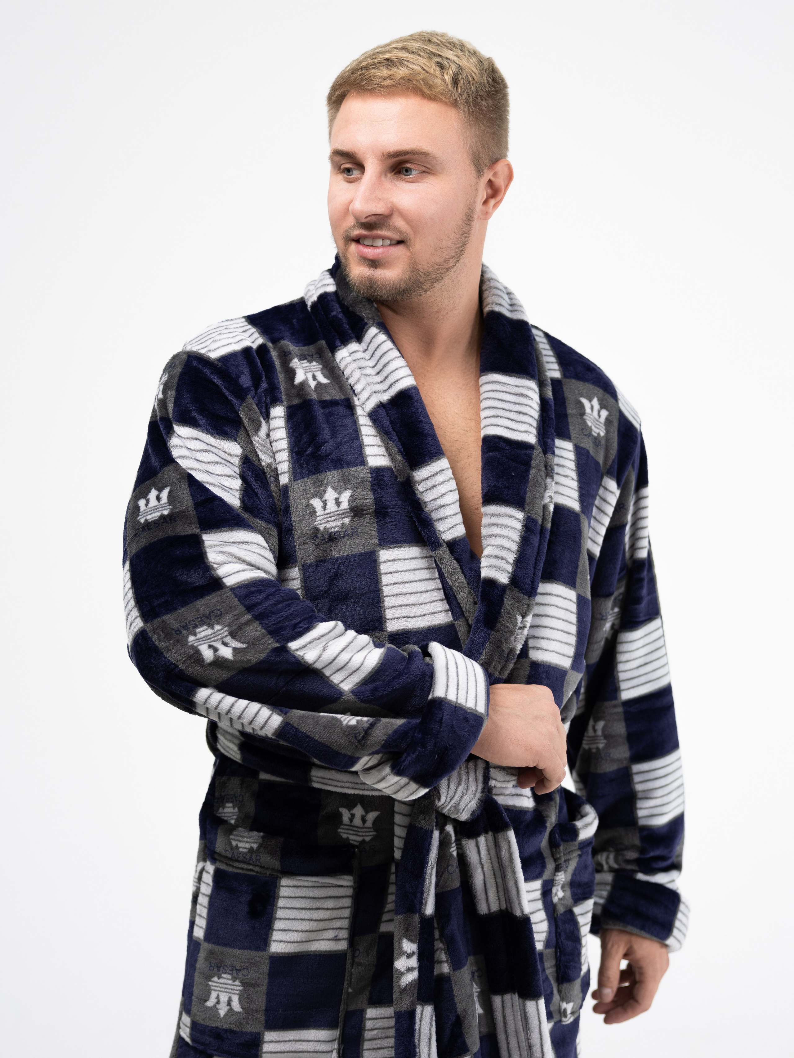 Фотограф для маркетплейсов и интернет-магазинов Иваново. Свадебный фотограф в Иванове Василий Тонков свадебный фотограф; фотограф в Иваново