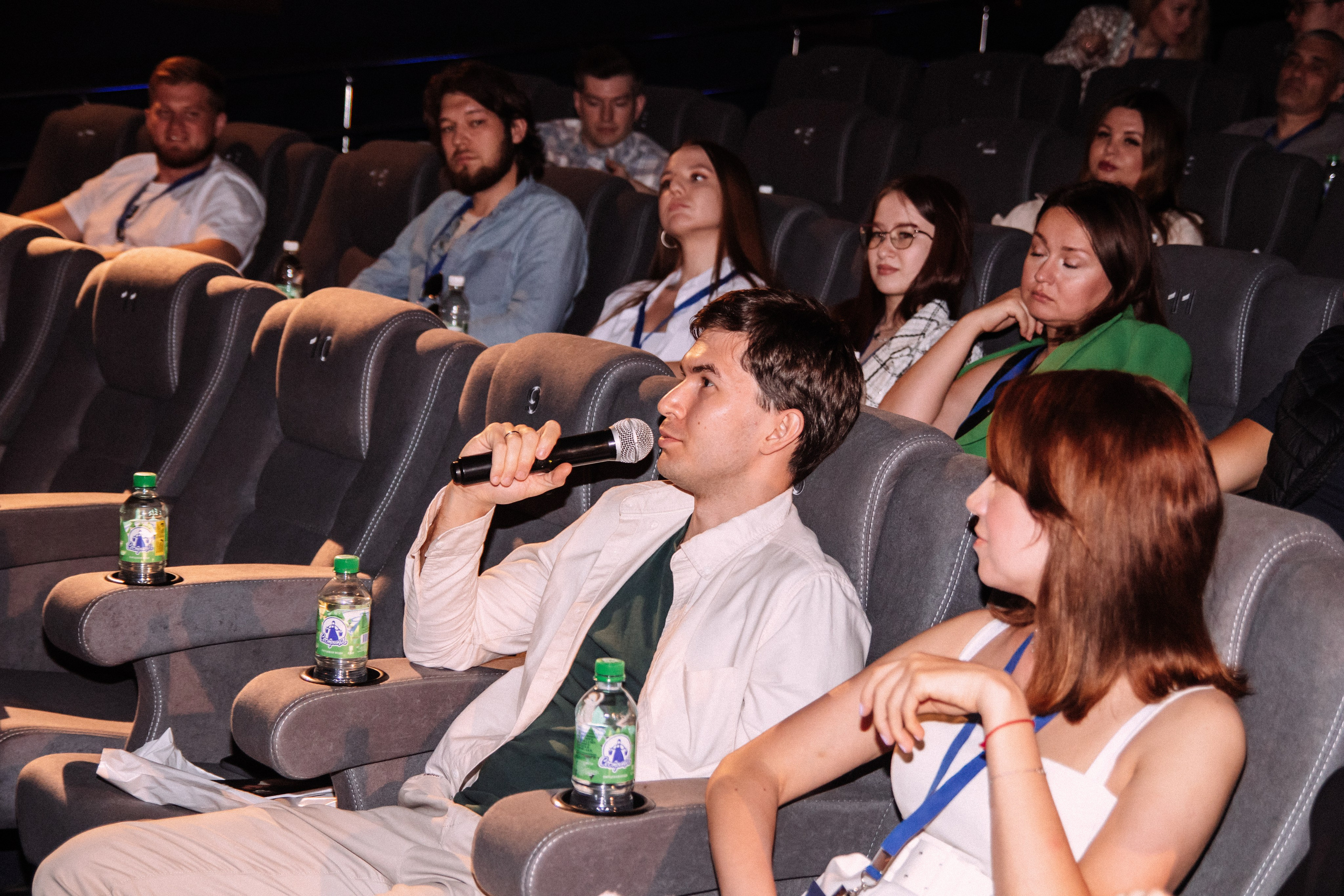 Конференция. Фотограф продюсер съемок Йолдыз Плетнева