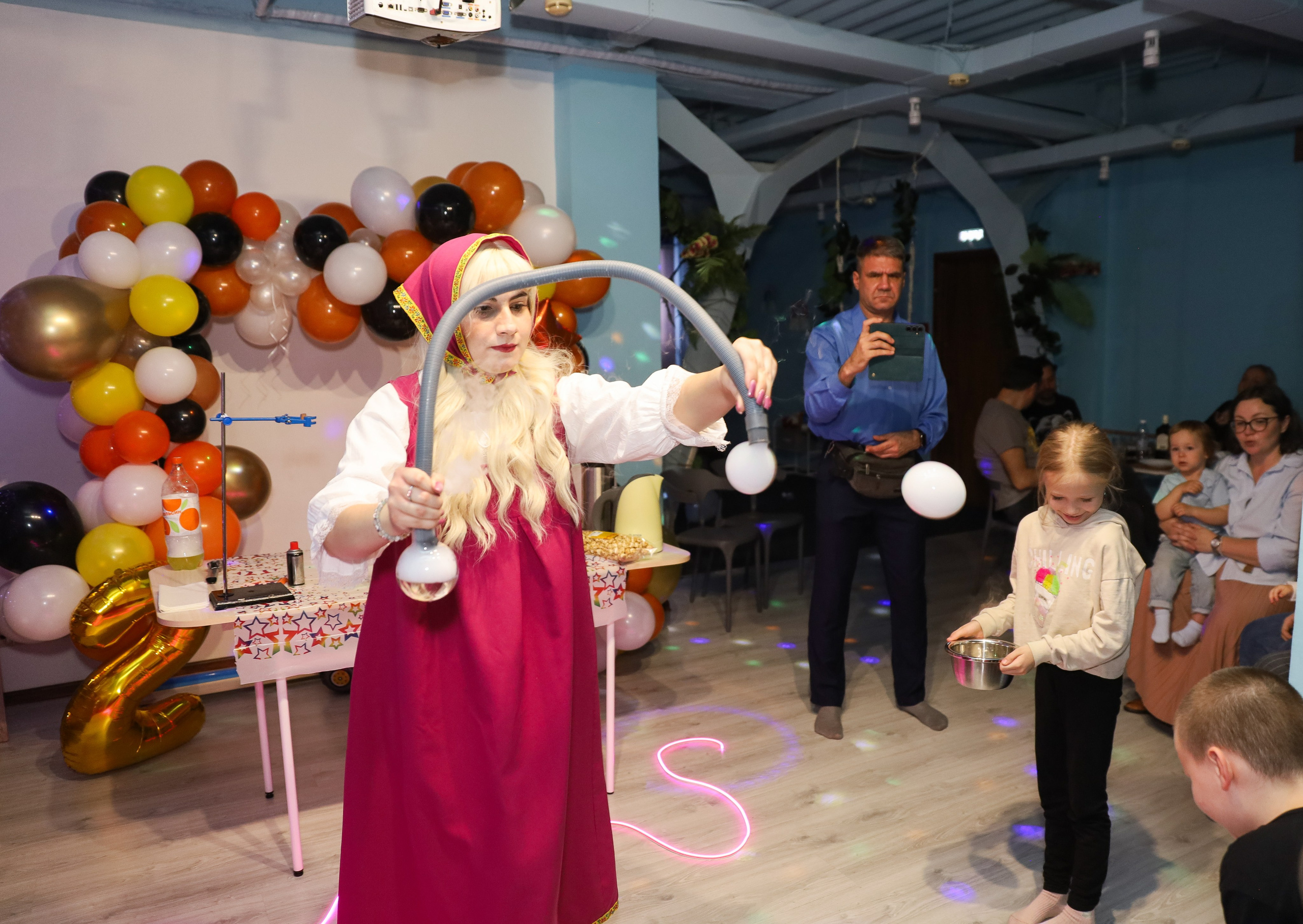 ДЕНЬ РОЖДЕНИЯ МАКСИМА 2 ГОДА. Фотограф мероприятий Ирина Каширина