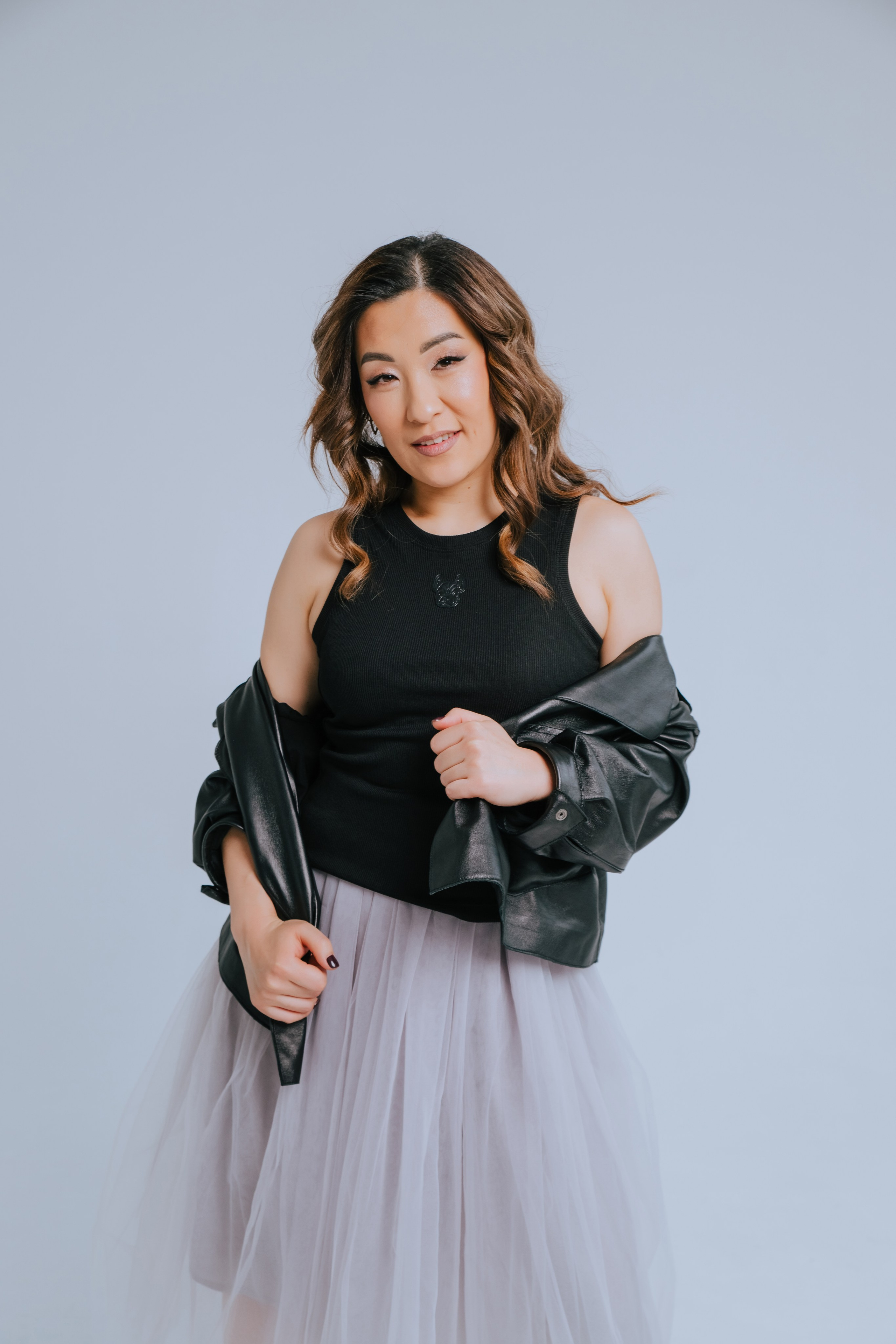 Ира и Аня. Фотограф Ярмишко Дарья. Выпускные фотокниги