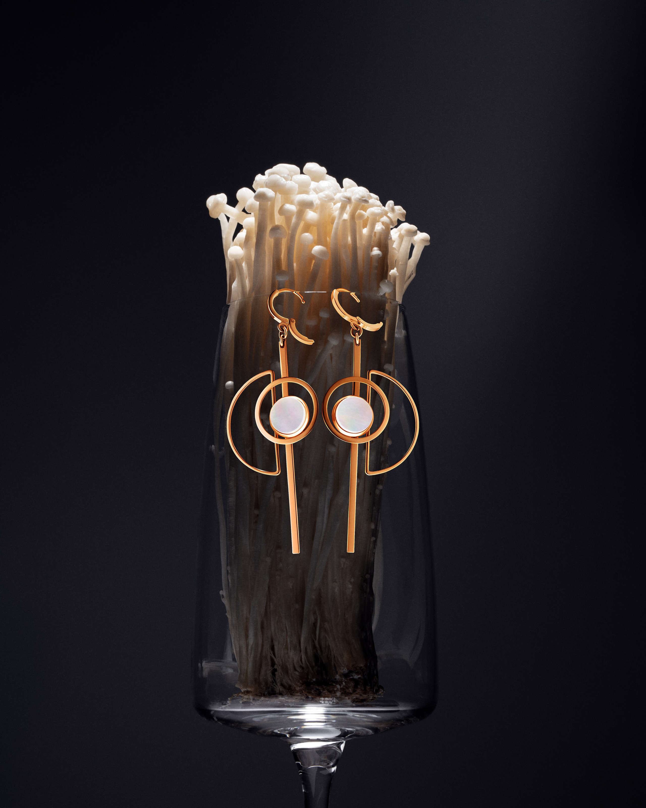 Съёмка ювелирных изделий. Предметный и ювелирный фотограф в Санкт-Петербурге