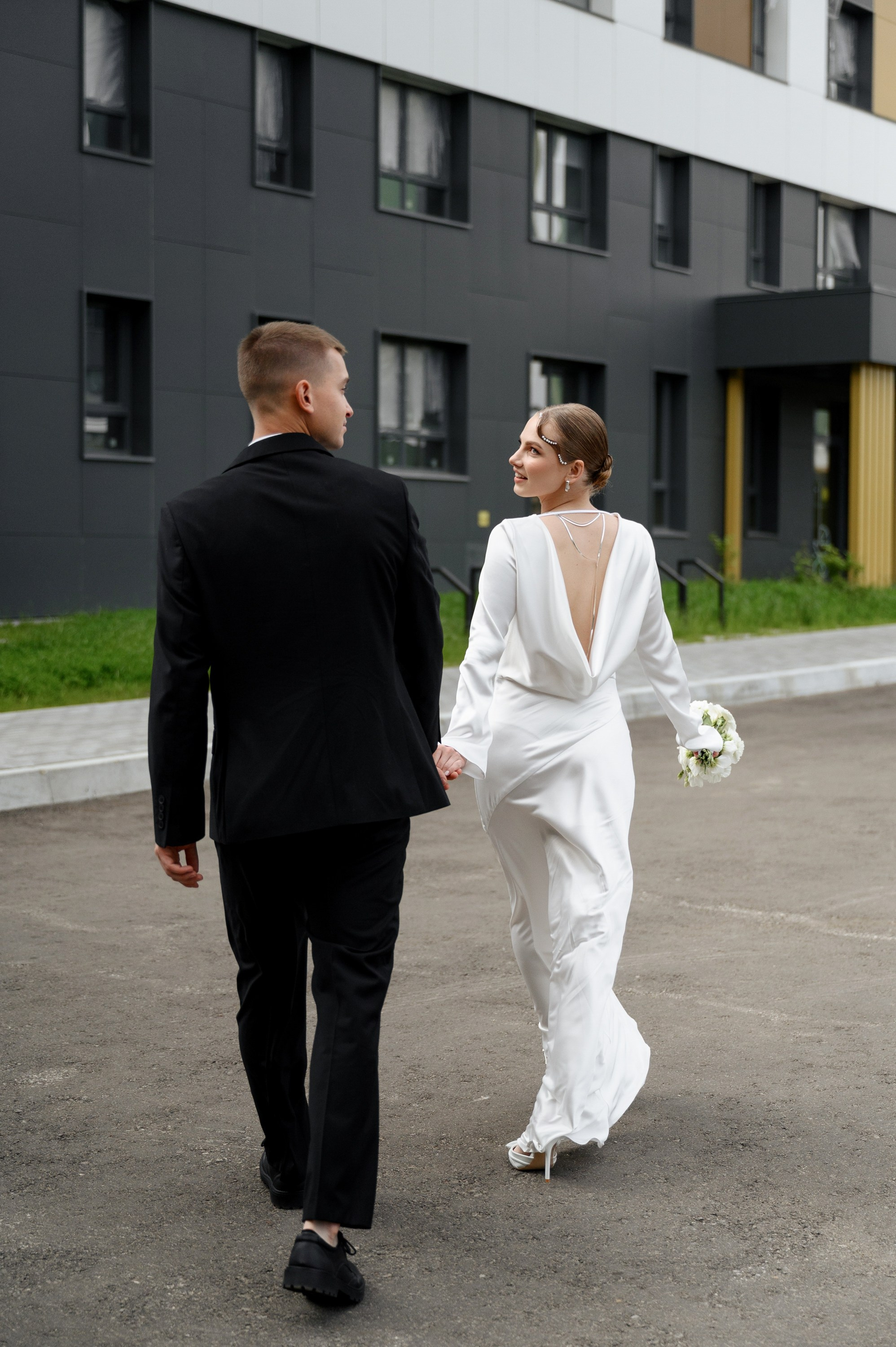 Кирилл и Анна. Zhulanovilya