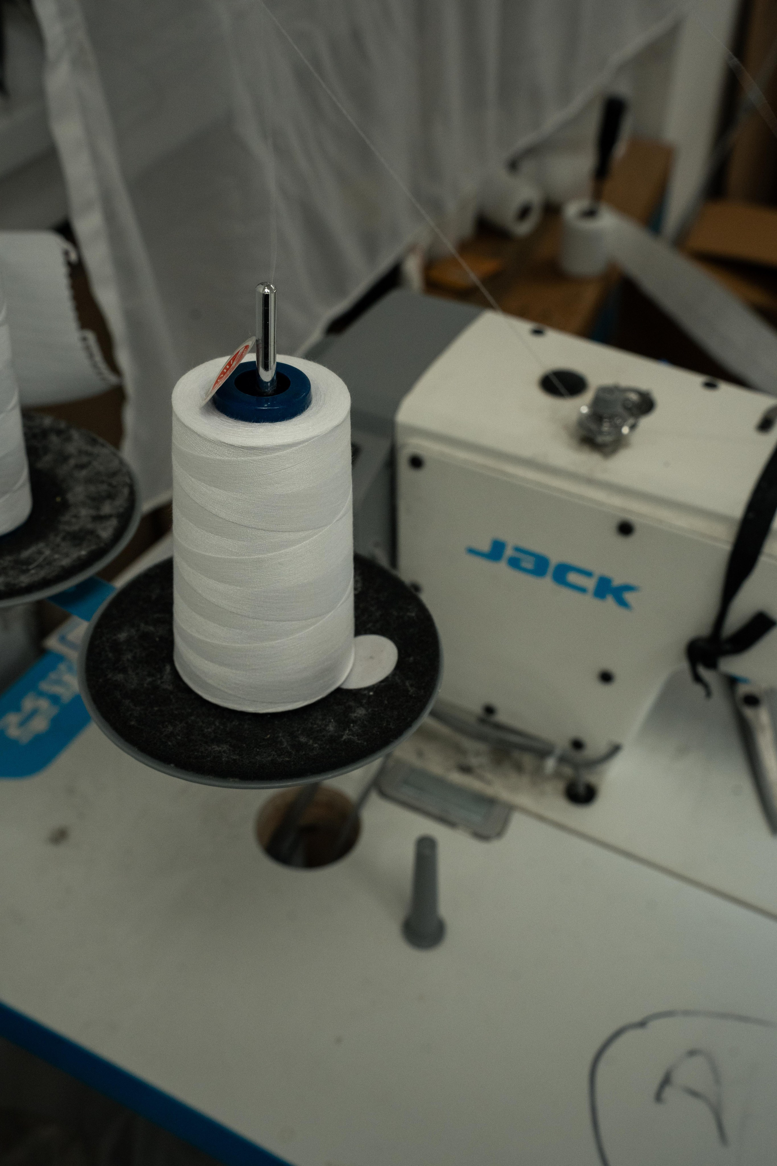 Производство 01.04.2026. Коммерческий и художественный фотограф и видеограф в Москве Арсений Тургенев