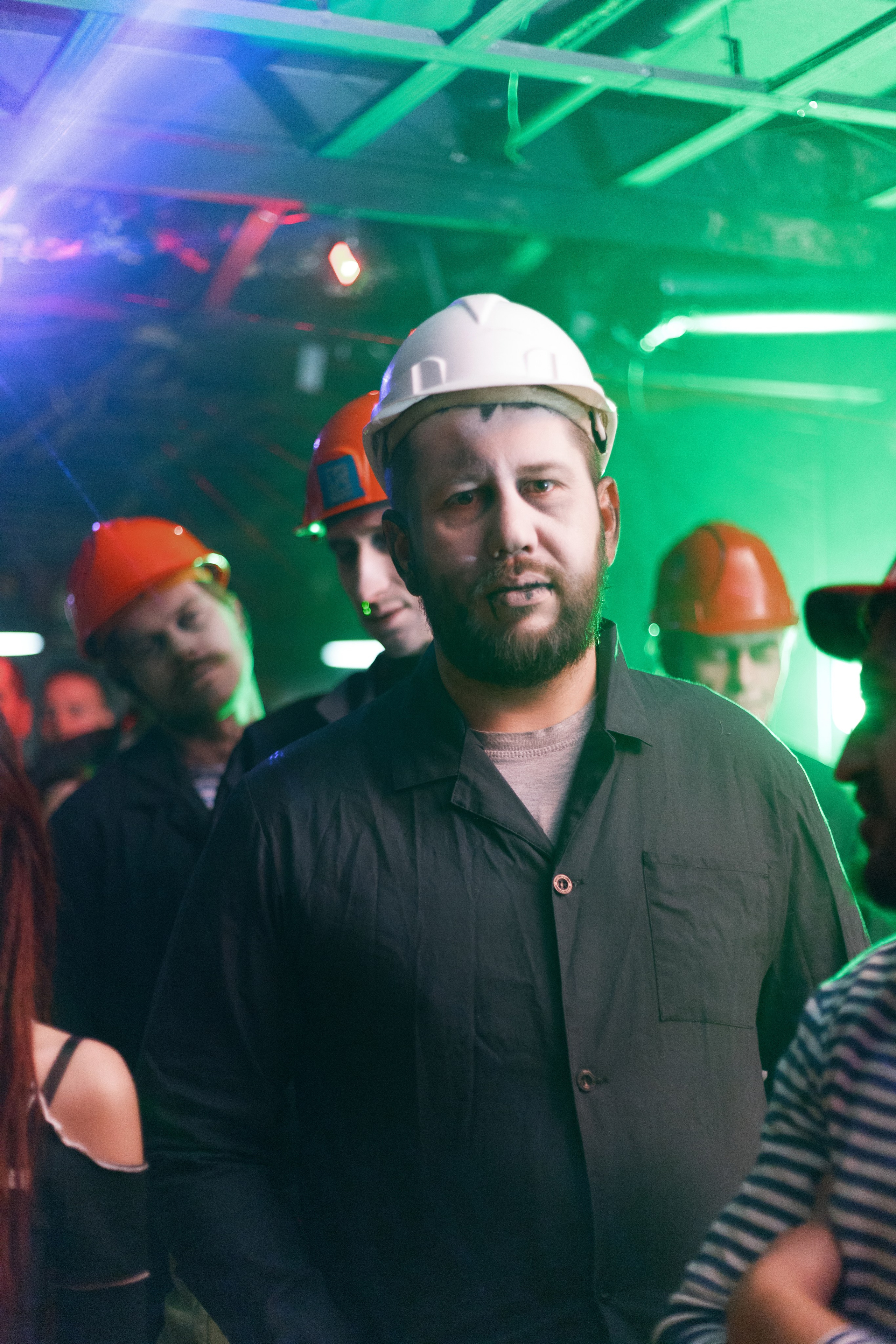 Бэкстейдж со съёмок фильма «Третья смена». Фотограф Александр Закадычный | Таганрог