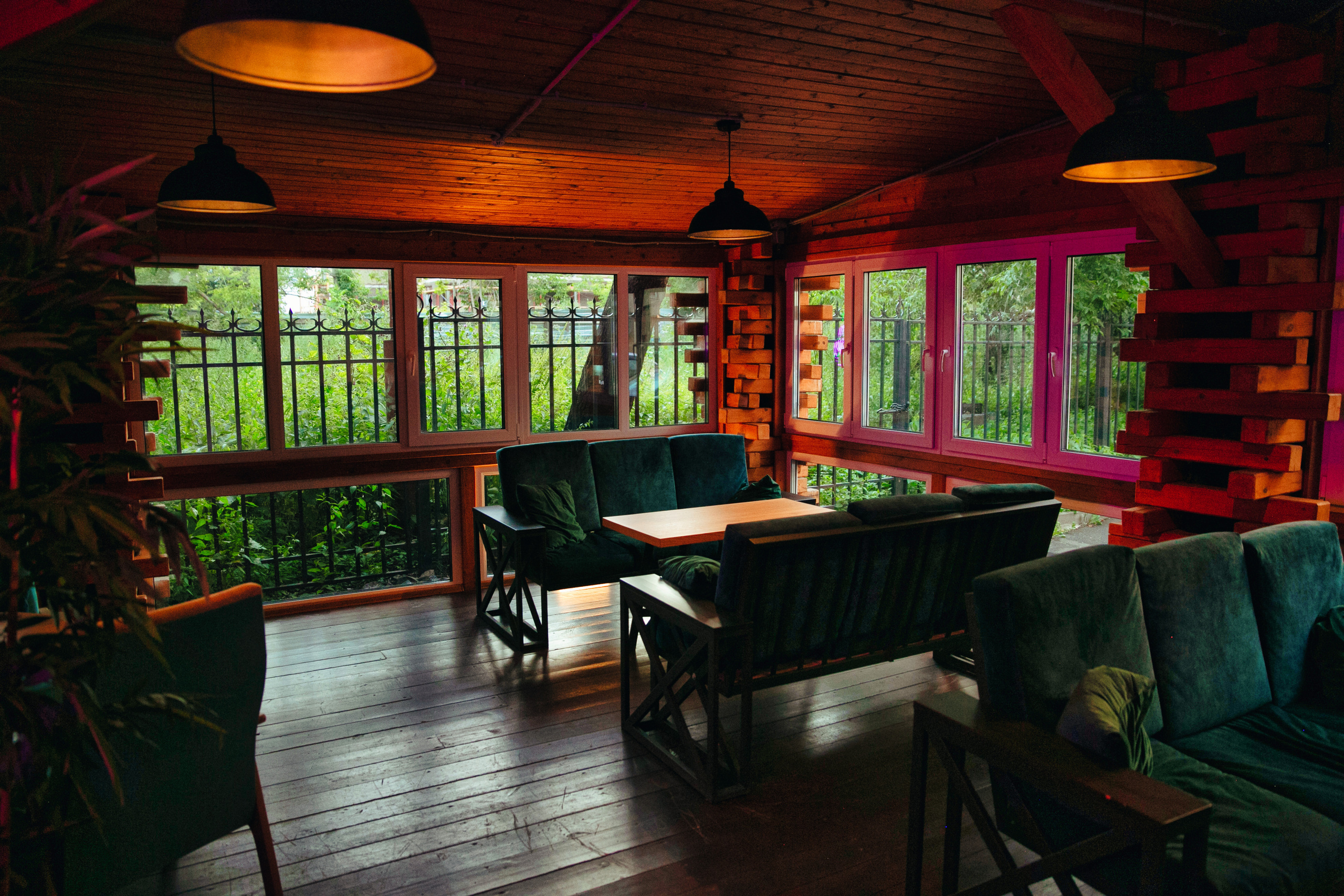 Интерьер Gusto & Mason lounge. Свадебный и репортажный фотограф в Ярославле Евгений Шовдин